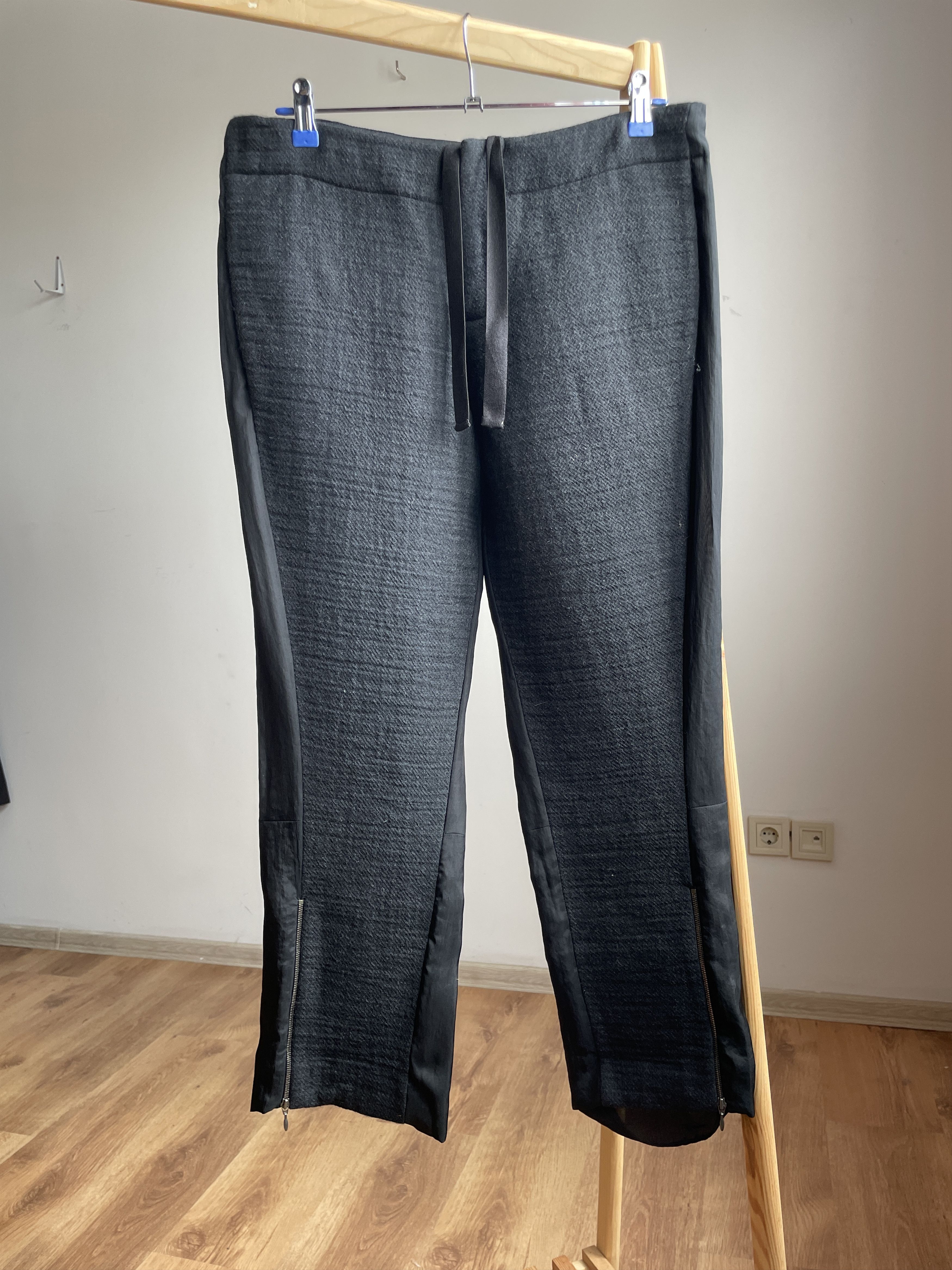 パンツ MARNI Women Straight Pants PAMA0546SU TW83900N60 Grey Marni Pants - Grey - Women | PAMA0546SUTW83900N60 | thebs.com