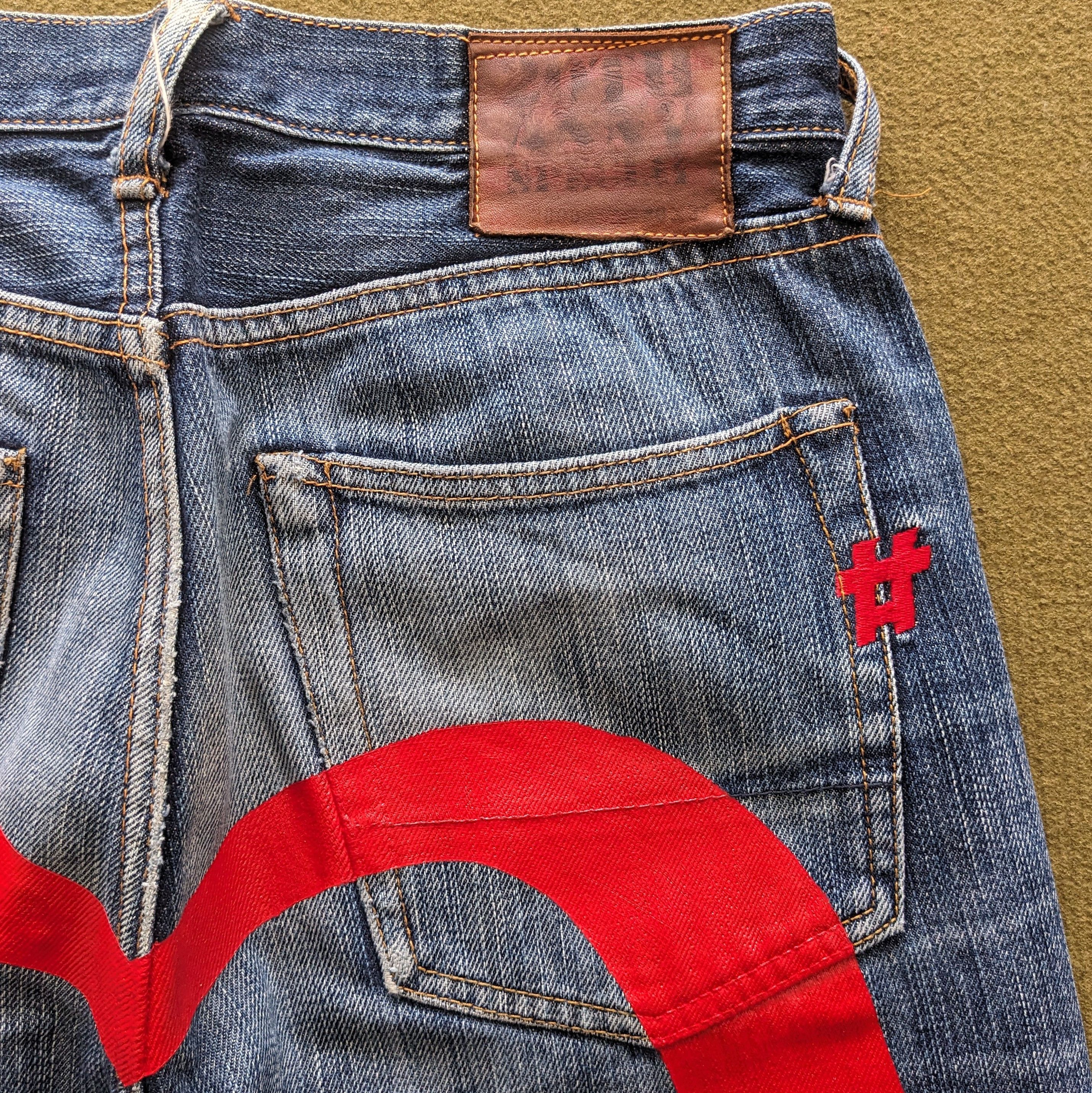 Evisu Vintage EVISU Japanese Fashion Brand Custom Jeans Size US 29 - 2 Thumbnail
