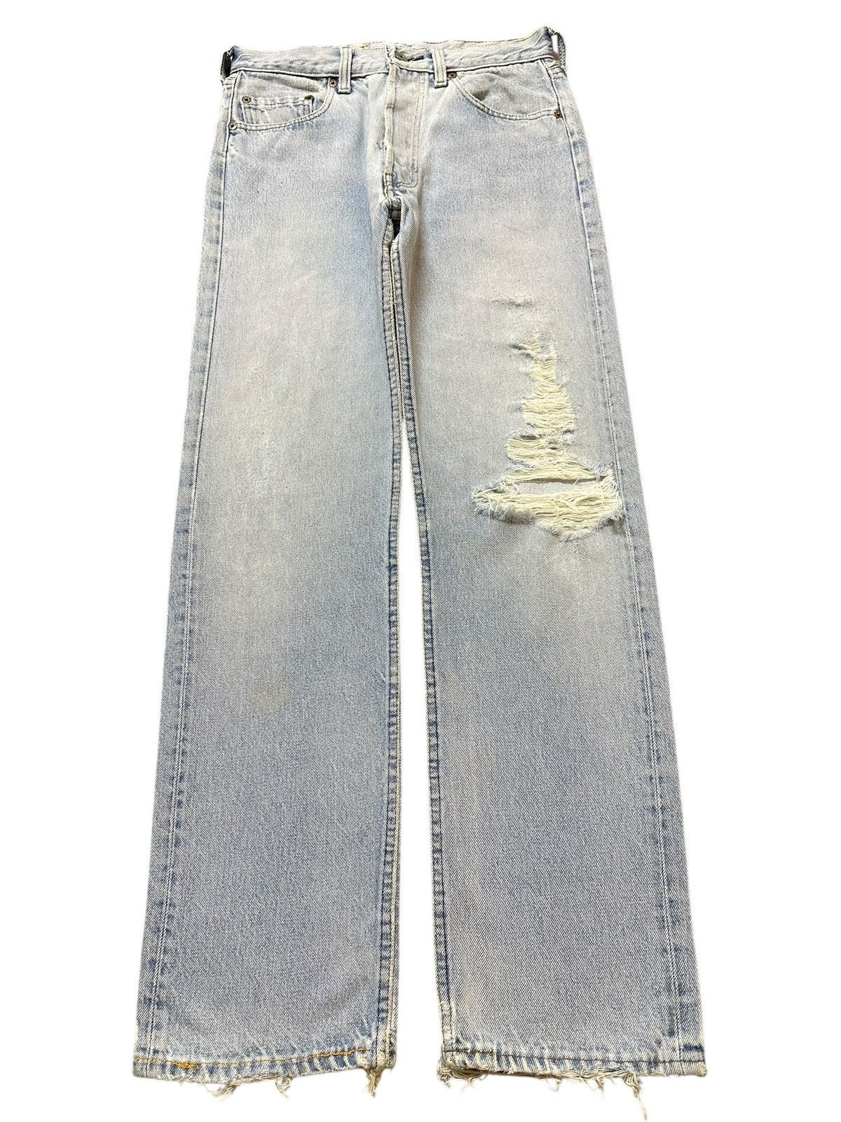 Levi's Vintage Levis Blue Light Wash Distressed Style Jeans Size US 28 / EU 44 - 1 Thumbnail