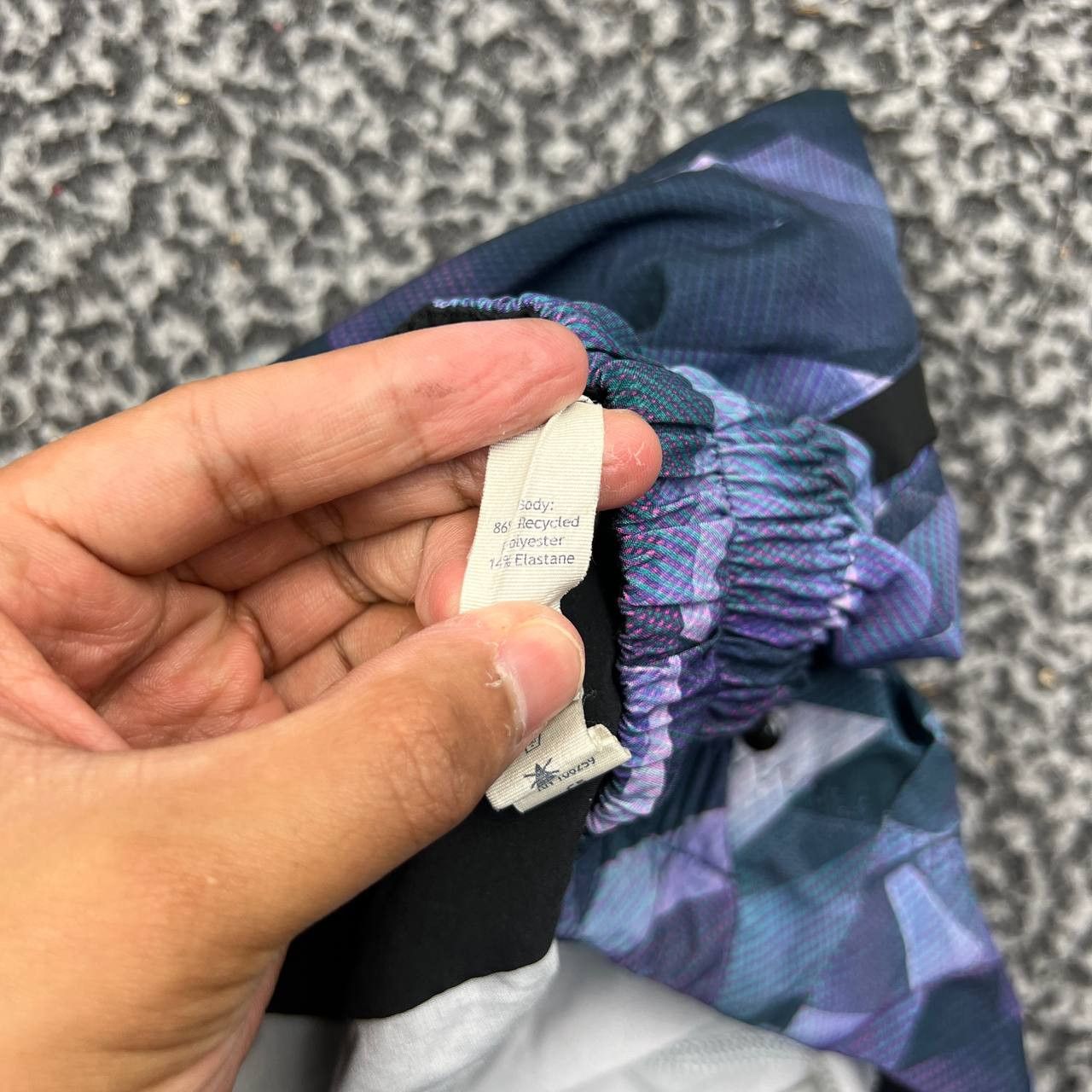 Lululemon Lululemon Athletic Women 4 Geometric Print Drawstring Size 27" / US 4 / IT 40 - 7 Thumbnail