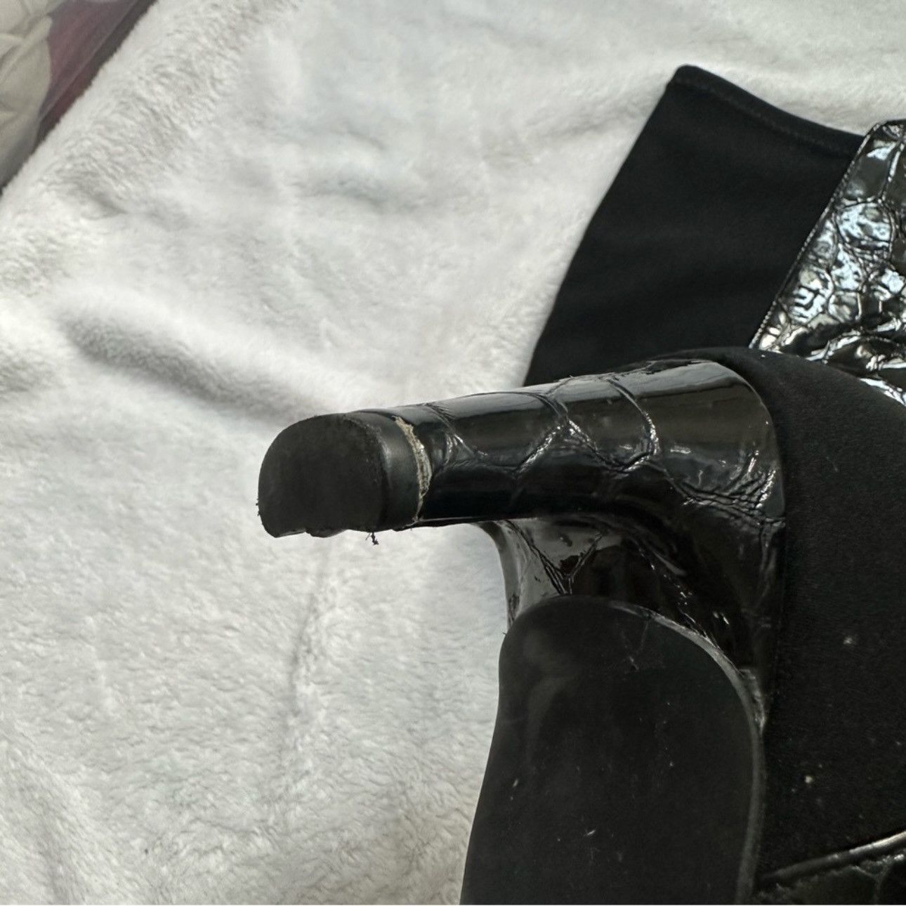 Stuart Weitzman Stuart Weitzman Croc Embossed 50/50 Patent Leather Boots Size US 7.5 / IT 37.5 - 4 Thumbnail