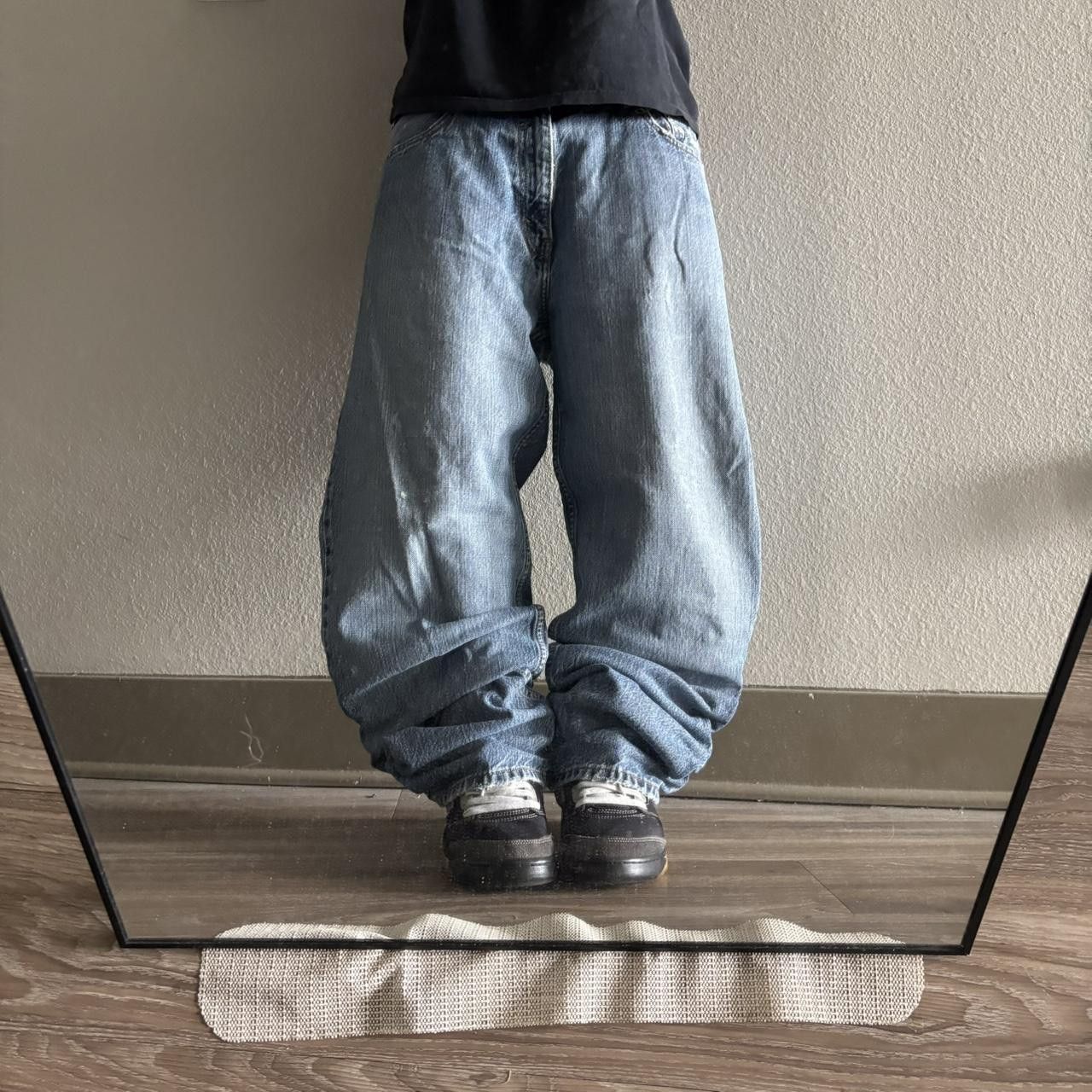 Levi's Crazy Vintage Y2K/2000s Baggy Faded Levis Skater Denim Jeans! 36x33 Size US 36 / EU 52 - 1 Thumbnail