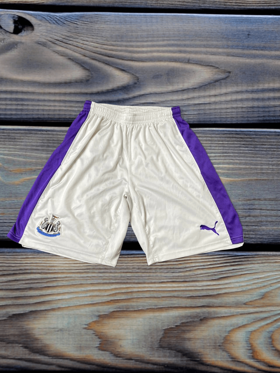 Puma Sportwear Shorts Y2K Logo Puma Size M Size US 32 / EU 48 - 1 Thumbnail