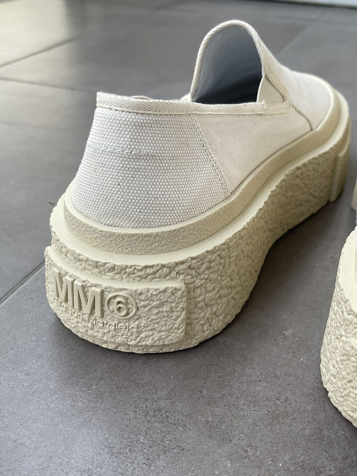 Maison Margiela !DS! SS23 Maison Margiela Logo Beige Slip Ons Size US 12 / EU 45 - 13 Thumbnail