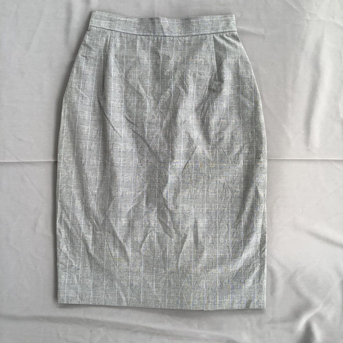 Vivienne Westwood Plaid Tartan Luxury Vivienne Westwood Size 26" / US 2 / IT 38 - 1 Thumbnail
