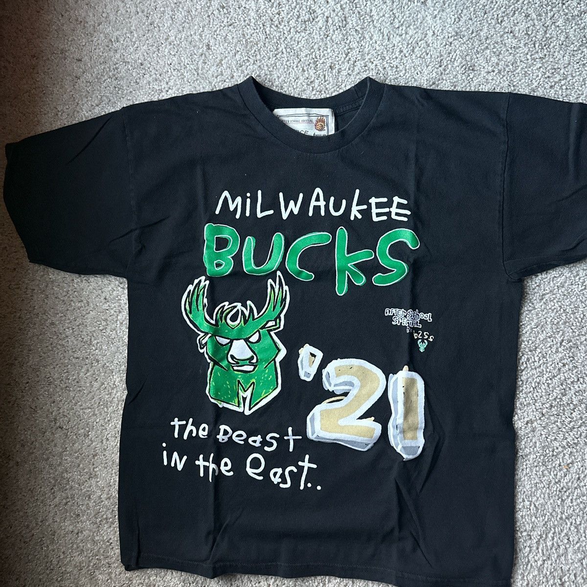 NBA Milwaukee Bucks T-Shirt Size US L / EU 52-54 / 3 - 1 Thumbnail