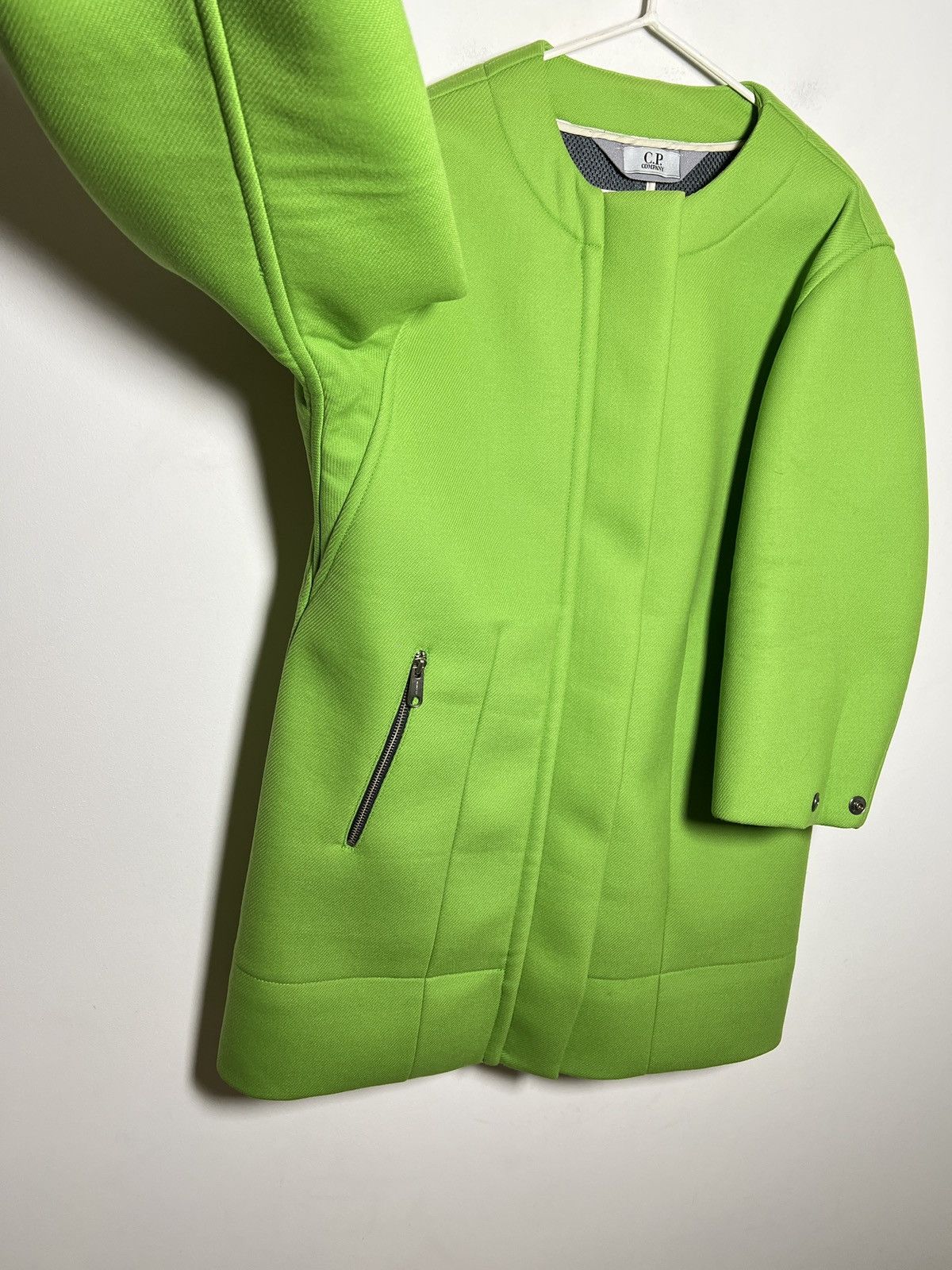C.P. Company C.P. Company structured coat in a striking neon green Size M / US 6-8 / IT 42-44 - 9 Thumbnail