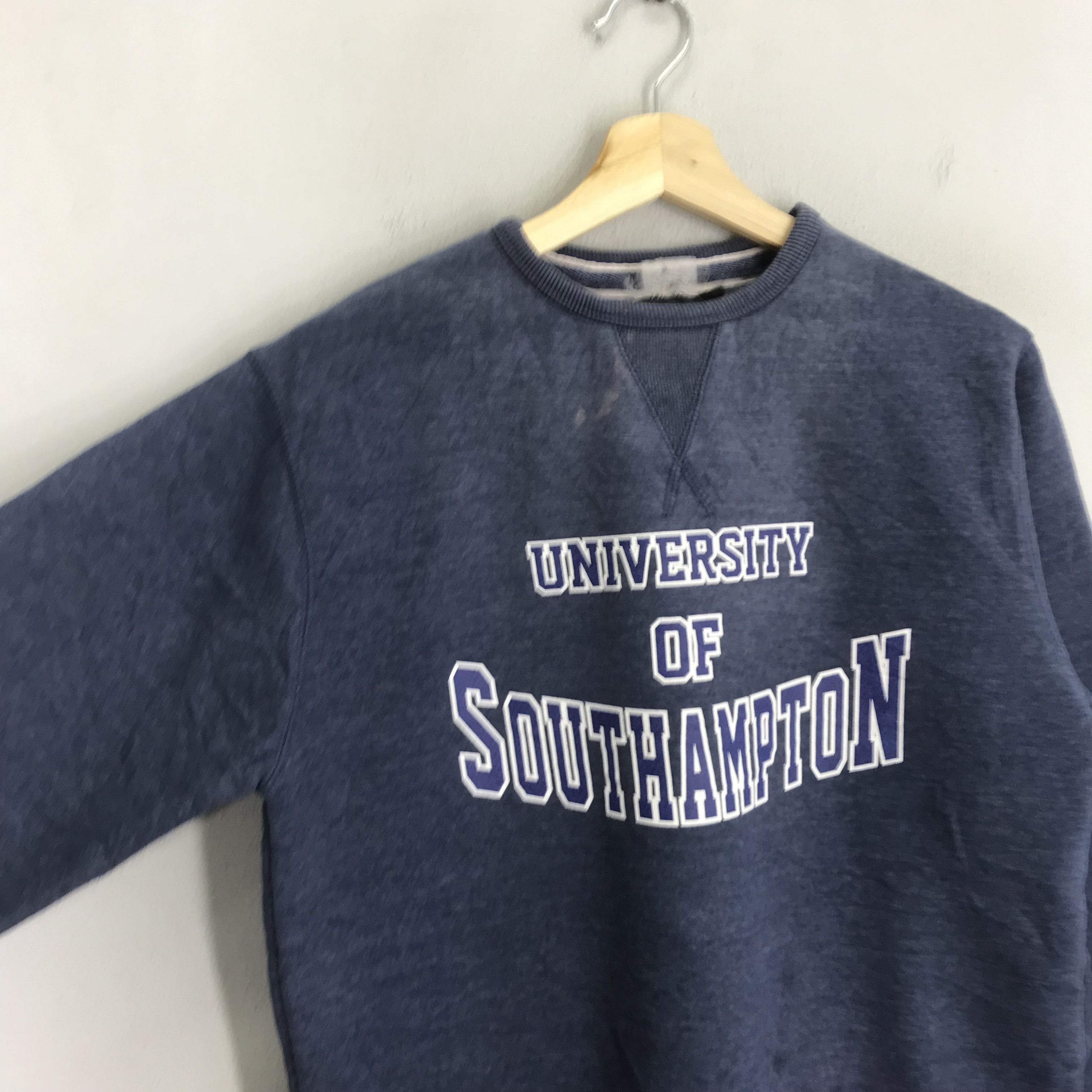 Vintage Vintage University Of Southampton Blue Sweatshirt - 368 Size US M / EU 48-50 / 2 - 4 Thumbnail