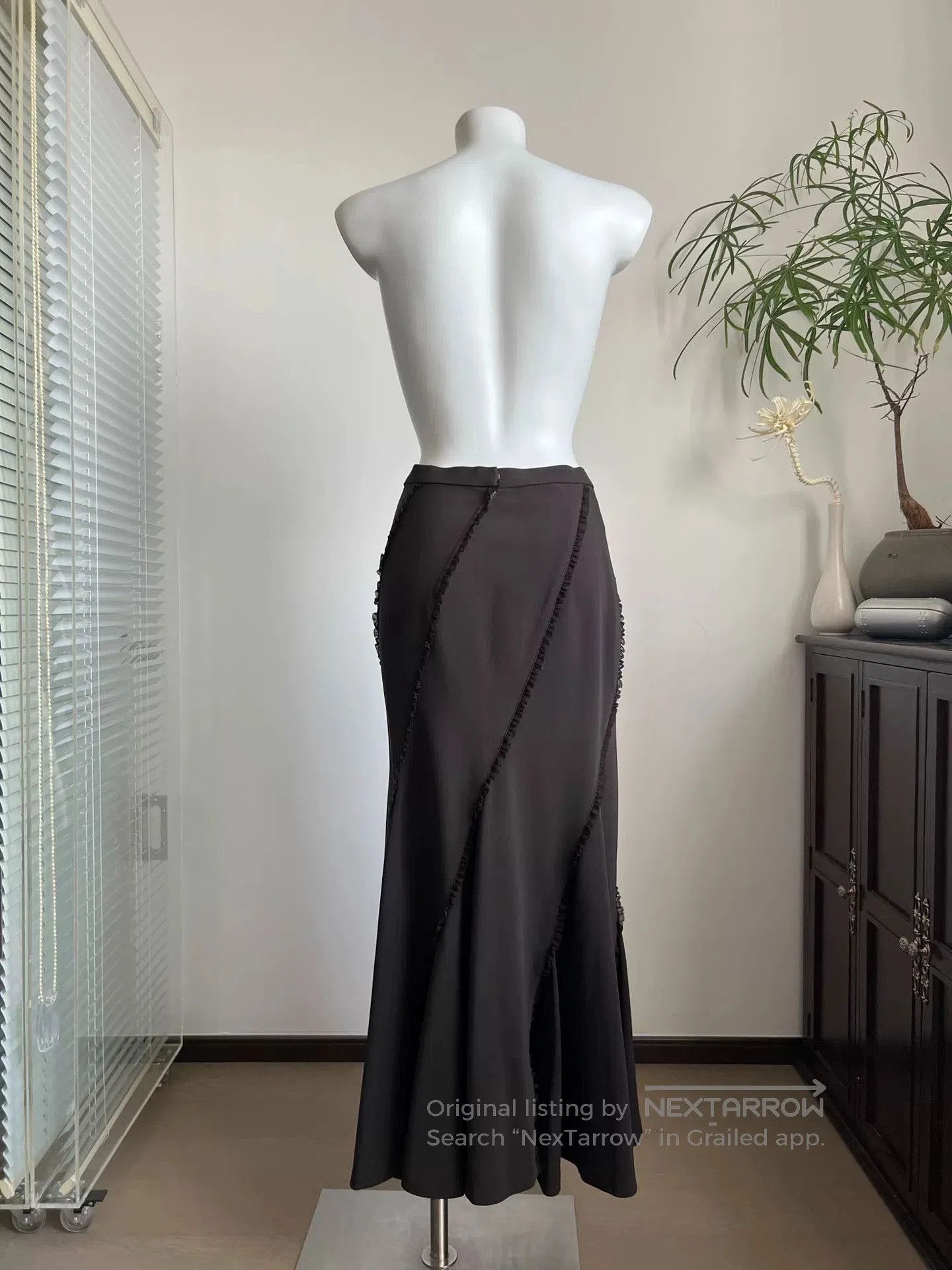 Other Vintage Diagonal Cut Fishtail Dress. Size 30" / US 8 / IT 44 - 5 Thumbnail