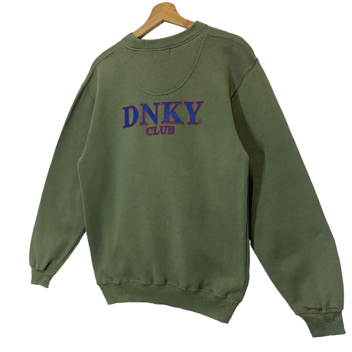 DKNY Vintage DKNY Big Back Logo Crewneck Sweatshirt Size US M / EU 48-50 / 2 - 3 Thumbnail