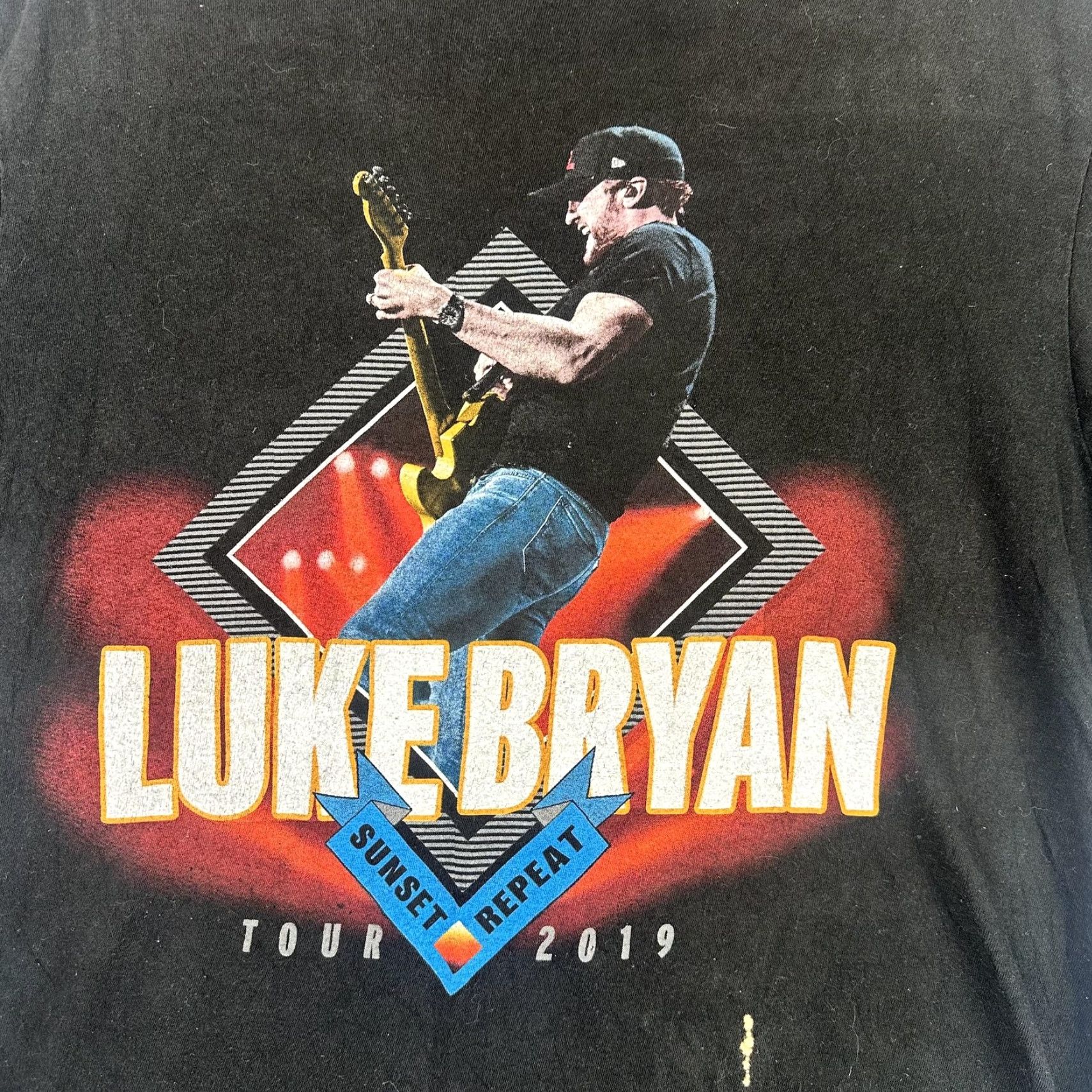 Vintage Luke Bryan Shirt Mens Large Black 2019 Sunset Repeat Tour Concert Graphic Tee Shirt Mens Large Black Luke Bryan 2019 Tour Concert Graphic Tee Size US L / EU 52-54 / 3 - 3 Thumbnail