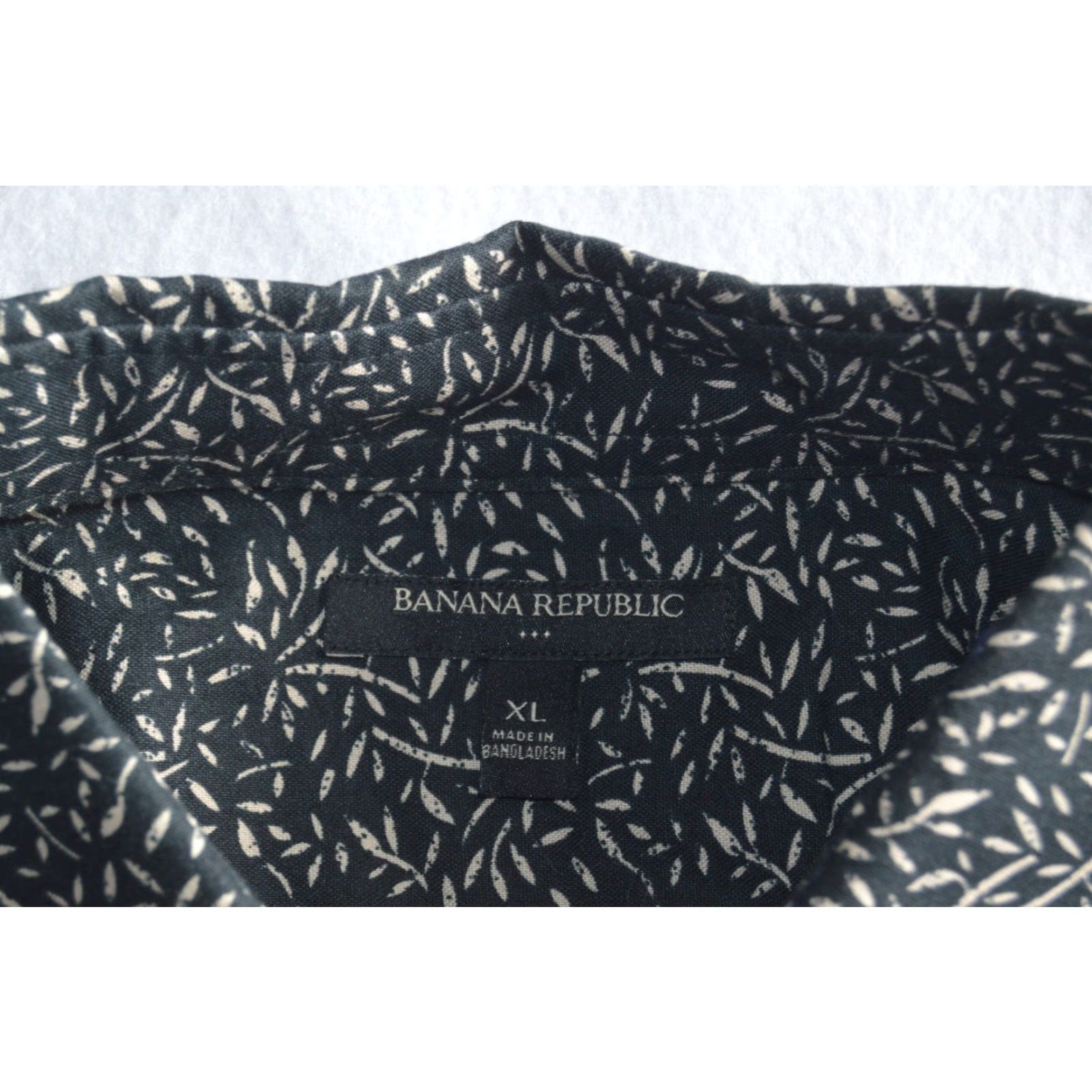 Banana Republic Banana Republic Black Floral Button Shirt XL Cotton Shirt Mens Regular Slimming Casual Spring Summer Fall Button-Up Long Sleeve Collared Size US XL / EU 56 / 4 - 3 Thumbnail