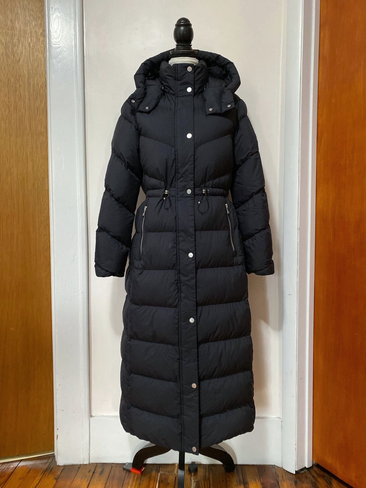 Moose Knuckles Moose Knuckles Belle Cote Long Down Puffer Coat size M Size M / US 6-8 / IT 42-44 - 6 Thumbnail