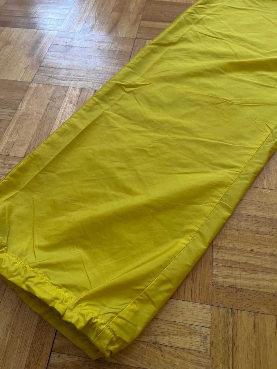 Prada Prada Re-Nylon Piuma Trousers Yellow Track Pants Triangle Size US 36 / EU 52 - 10 Thumbnail