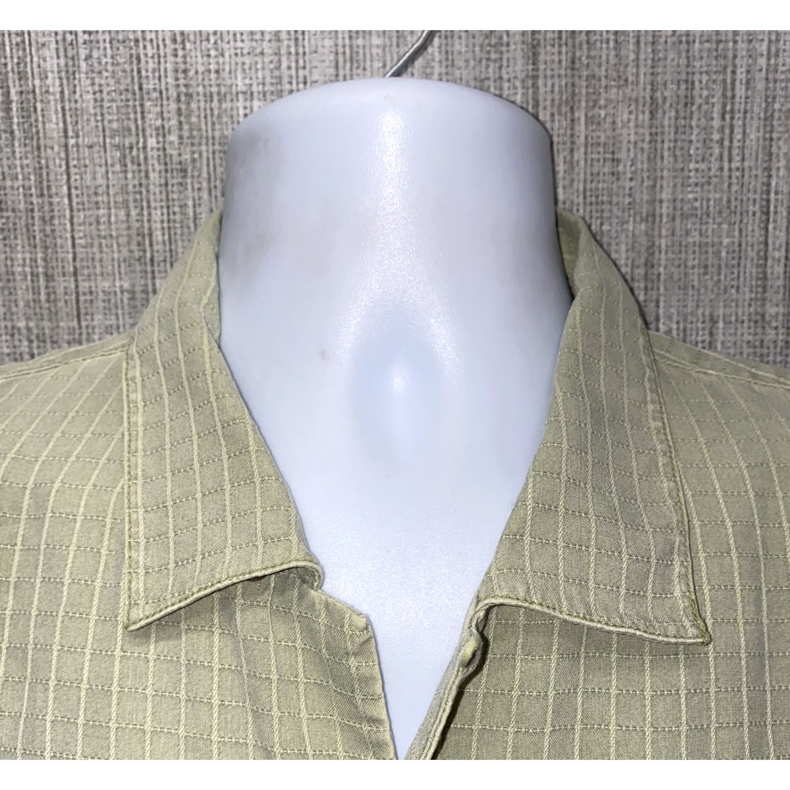 Tommy Bahama Tommy Bahama Shirt Mens Green Silk Short Sleeve Hawaiian Button-Up Collar-Down M Regular Boys? Size US M / EU 48-50 / 2 - 3 Thumbnail
