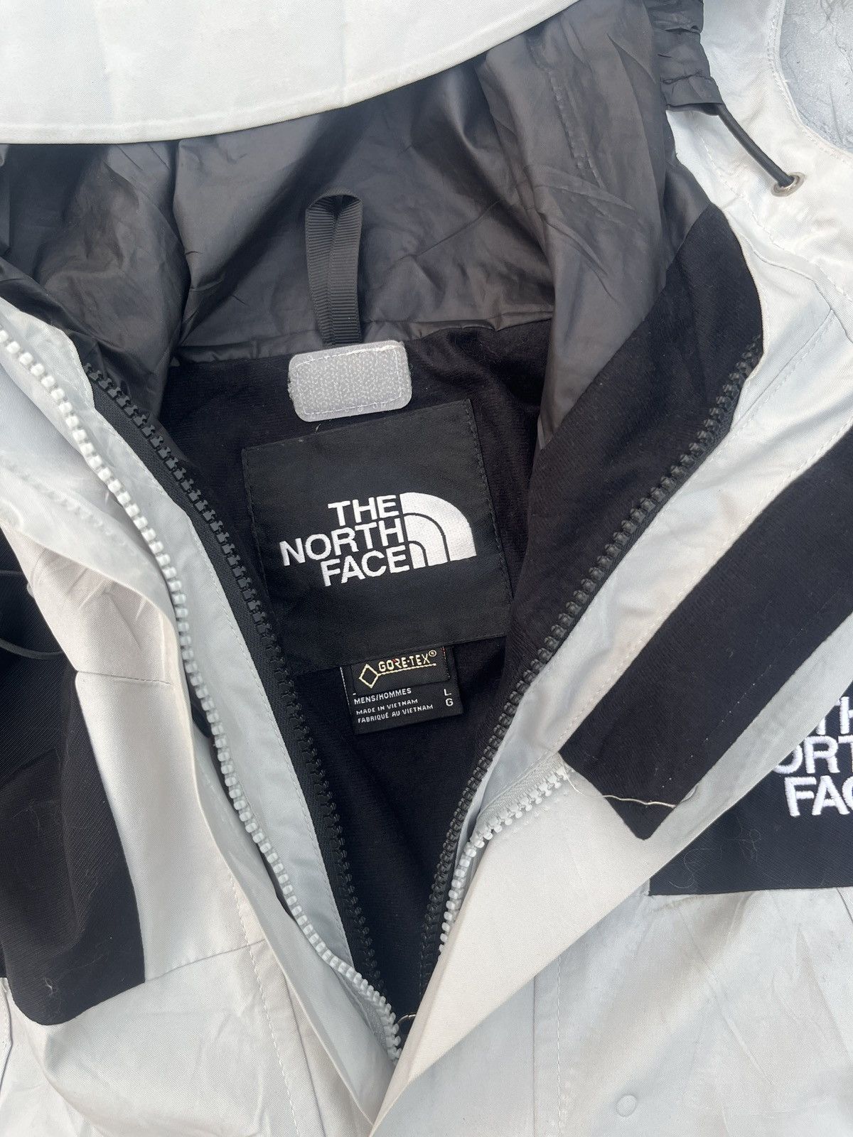 The North Face Vintage The North Face Gore-Tex Mountain Jacket Size US L / EU 52-54 / 3 - 11 Thumbnail