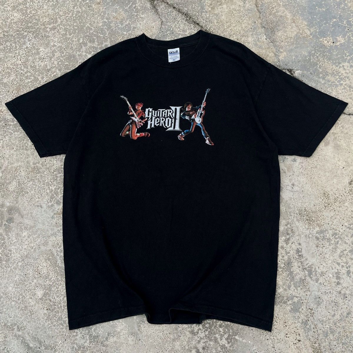 Vintage Vintage Y2K Guitar Hero 2 World Tour 2006 Nice Graphic Tee Size US XL / EU 56 / 4 - 1 Thumbnail
