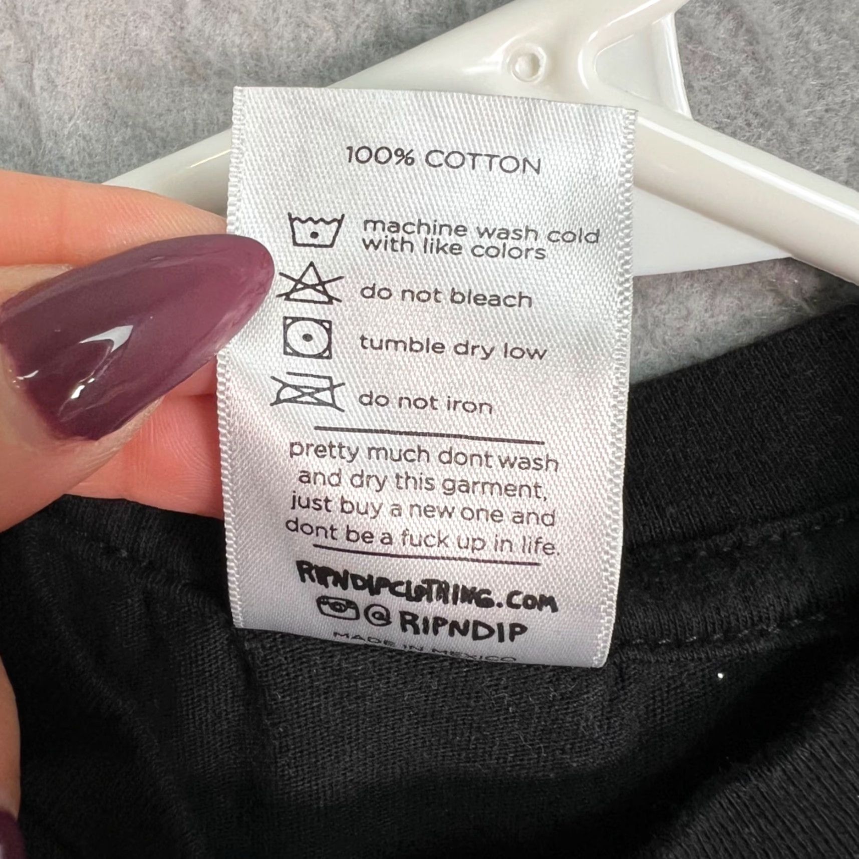 RIPNDIP RIPNDIP Womens XS Black Cotton T-Shirt Cat Pocket Design Made In USA Size XS / US 0-2 / IT 36-38 - 4 Thumbnail