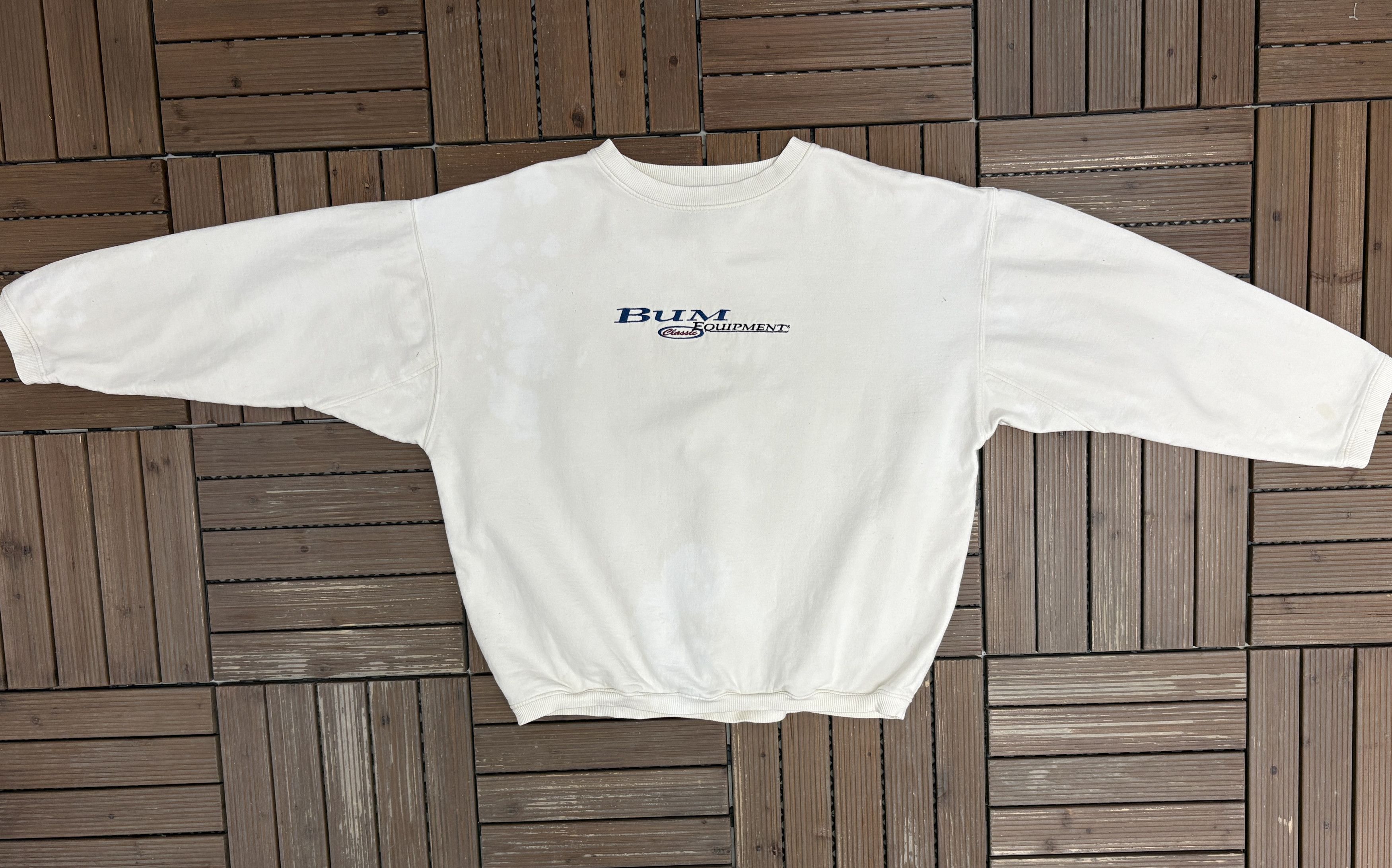 Vintage B.U.M. Equipment Embroidered Vintage White Crewneck Sweater Size US L / EU 52-54 / 3 - 5 Thumbnail