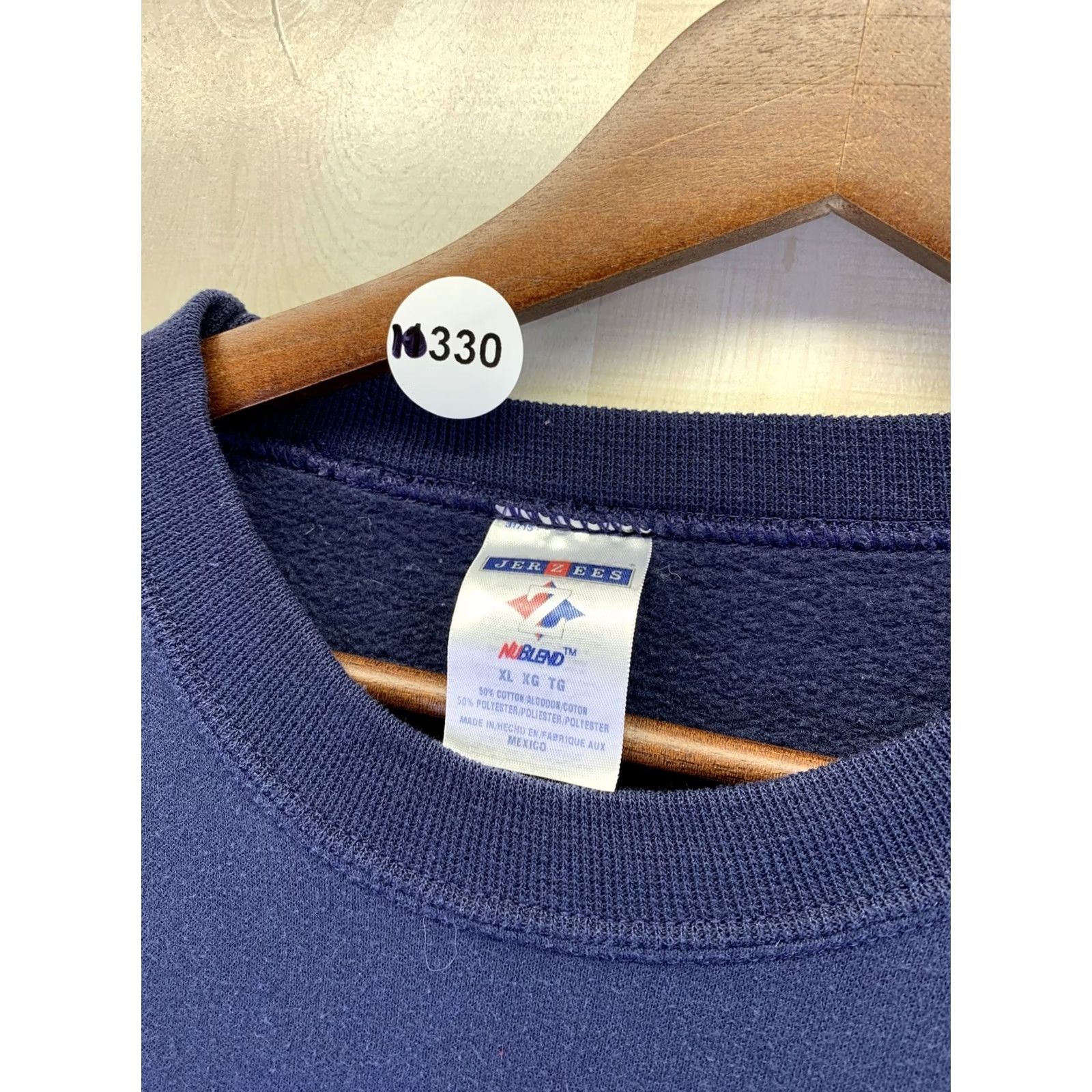 Jerzees VINTAGE Jerzees Snowflake Silver Ornament Graphic Sweatshirt Adult XL-10330 Blue Women Pullover Crew Neck Long Sleeve Winter 2005 Size XL / US 12-14 / IT 48-50 - 2 Thumbnail