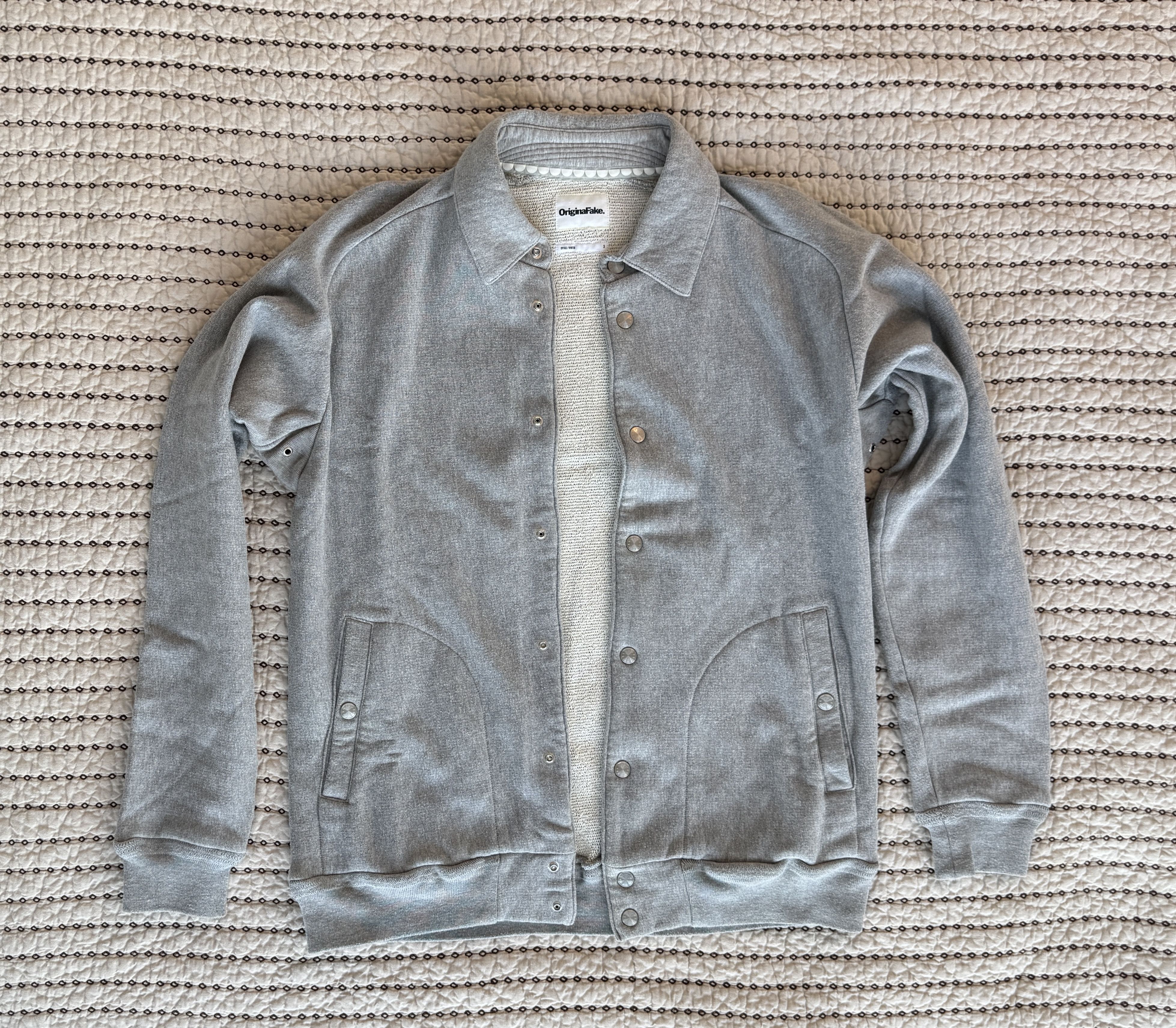 Kaws KAWS ORIGINAL FAKE RAGLAN SWEATSHIRT SNAP JACKET SZ 3 GRAY Size US L / EU 52-54 / 3 - 5 Thumbnail