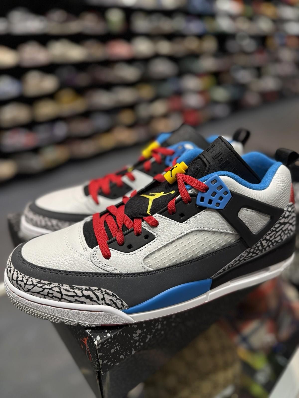 Nike Jordan Spizike Low Se Neutral Gray Men Size 13 Multicolor Size US 13 / EU 46 - 9 Thumbnail