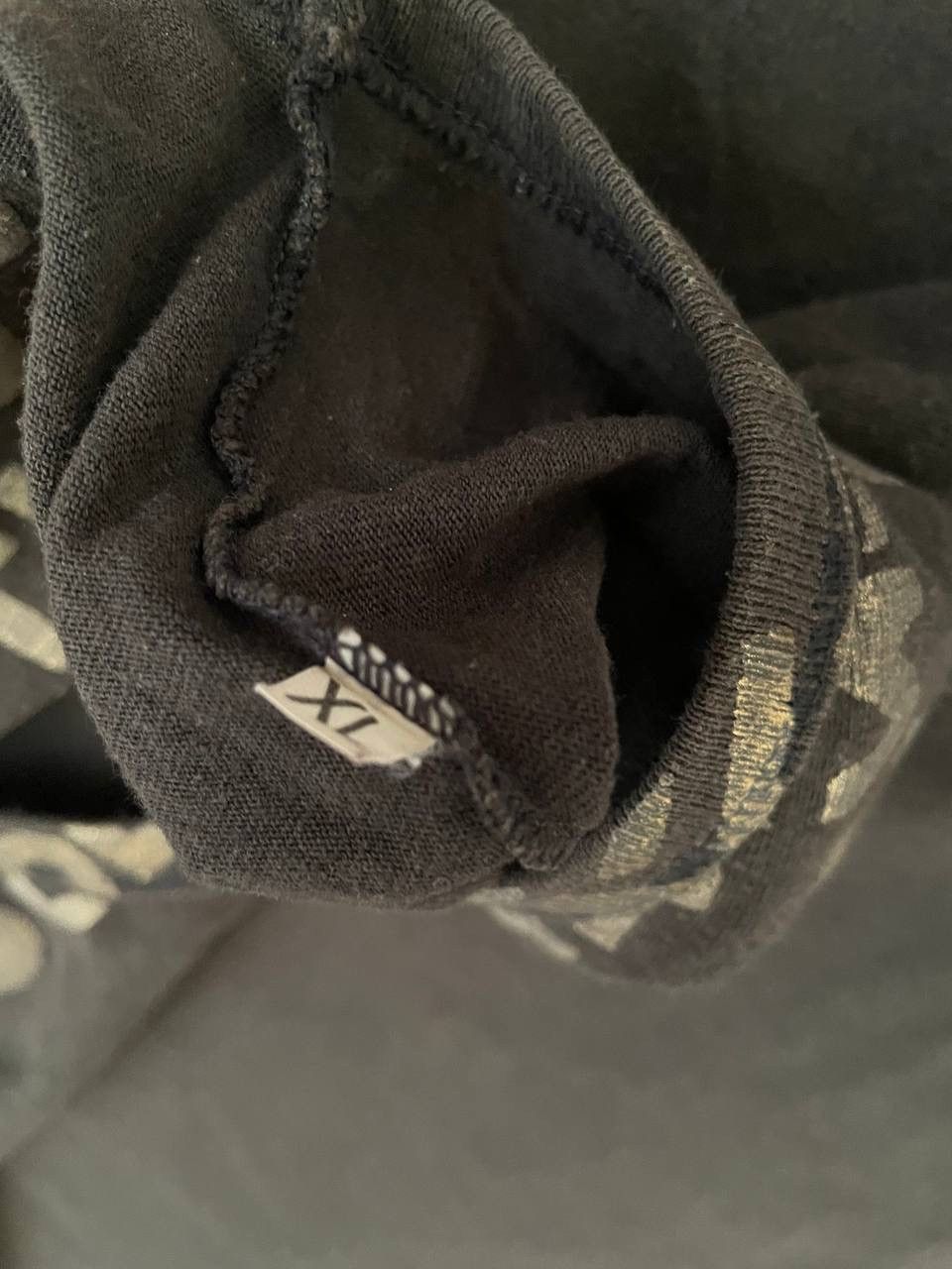 Maison Margiela Maison Martin Margiela aw 2004 2005 aids print t shirt logo Size US XL / EU 56 / 4 - 9 Thumbnail