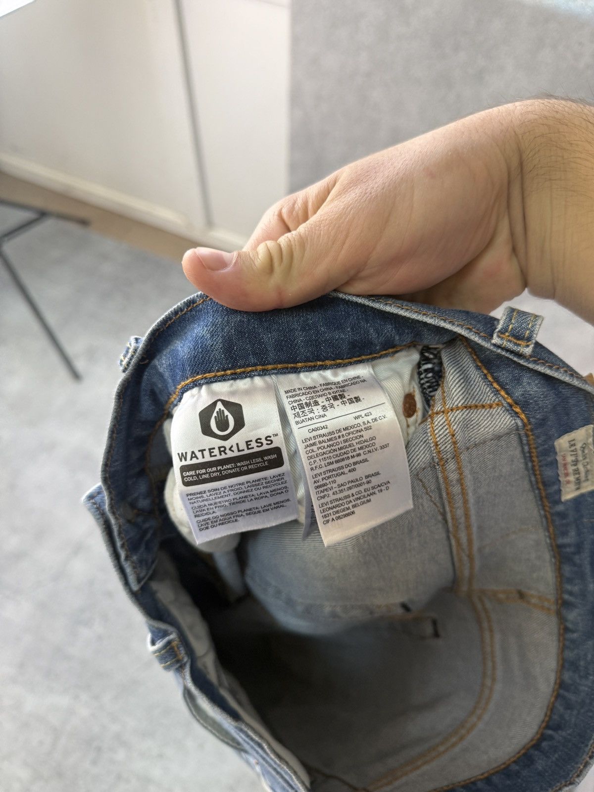 Levi's Vintage Levi’s Big E Hi Ball Light Blue Denim Jeans 30x30 Size US 30 / EU 46 - 12 Thumbnail