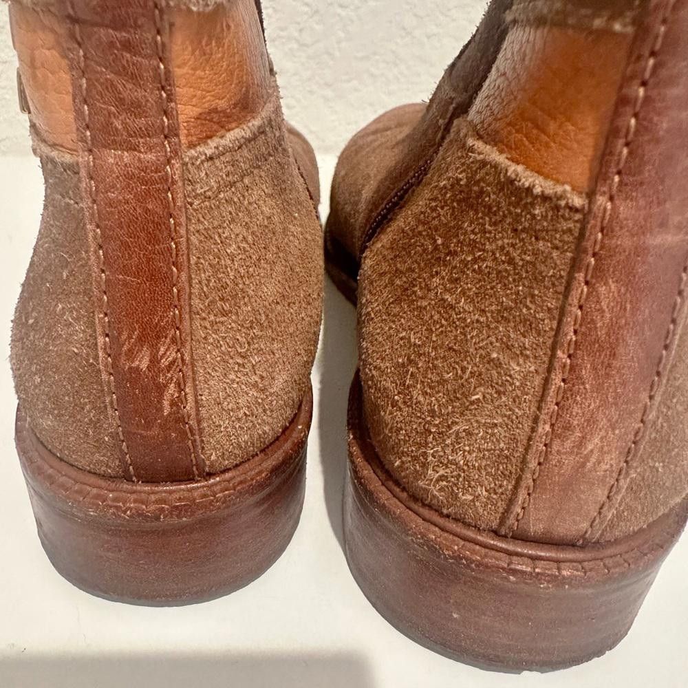 Tory Burch Tory Burch Alaina Flat Bootie Almond Tan Split Suede 7.5 Size US 7.5 / IT 37.5 - 10 Thumbnail
