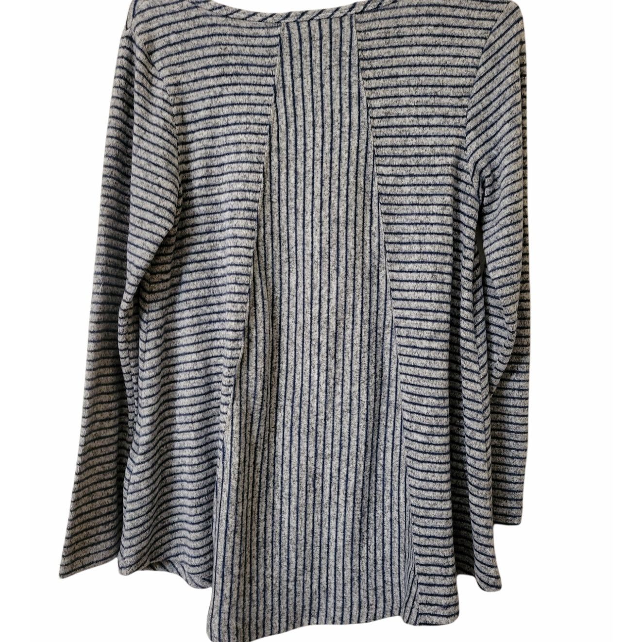 Other Women's Soft Surroundings Blue Striped Oversized Sweater Size S / US 4 / IT 40 - 2 Thumbnail