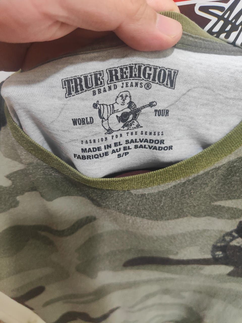 Vintage vintage True Religion camo discmarge's TRUE RELIGION T-SHIRT Size US S / EU 44-46 / 1 - 2 Thumbnail