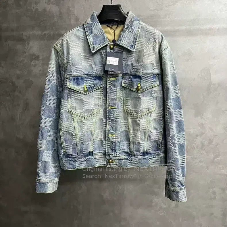 Louis Vuitton Louis Vuitton 25 Latest Blue Plaid Single Breasted Long Sl Size US L / EU 52-54 / 3 - 1 Thumbnail