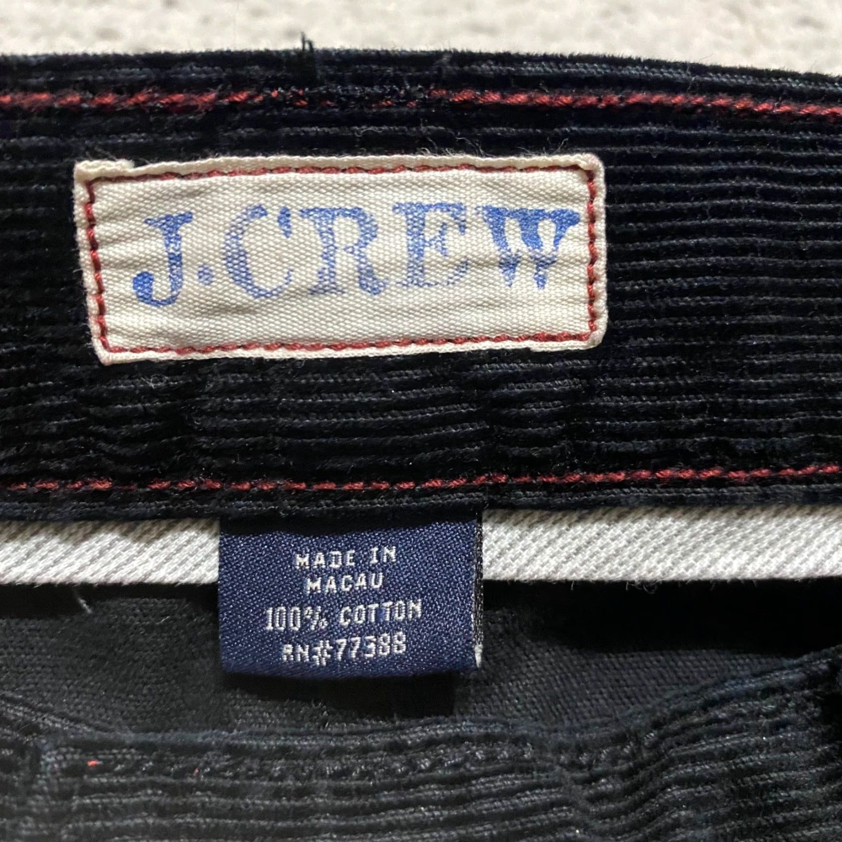 J.Crew J. Crew Jeans Main Selling Point Corduroy 5-Pocket Design Black Dark Wash Mid Rise 38x31 Regular Mens Jeans Size US 36 / EU 52 - 3 Thumbnail