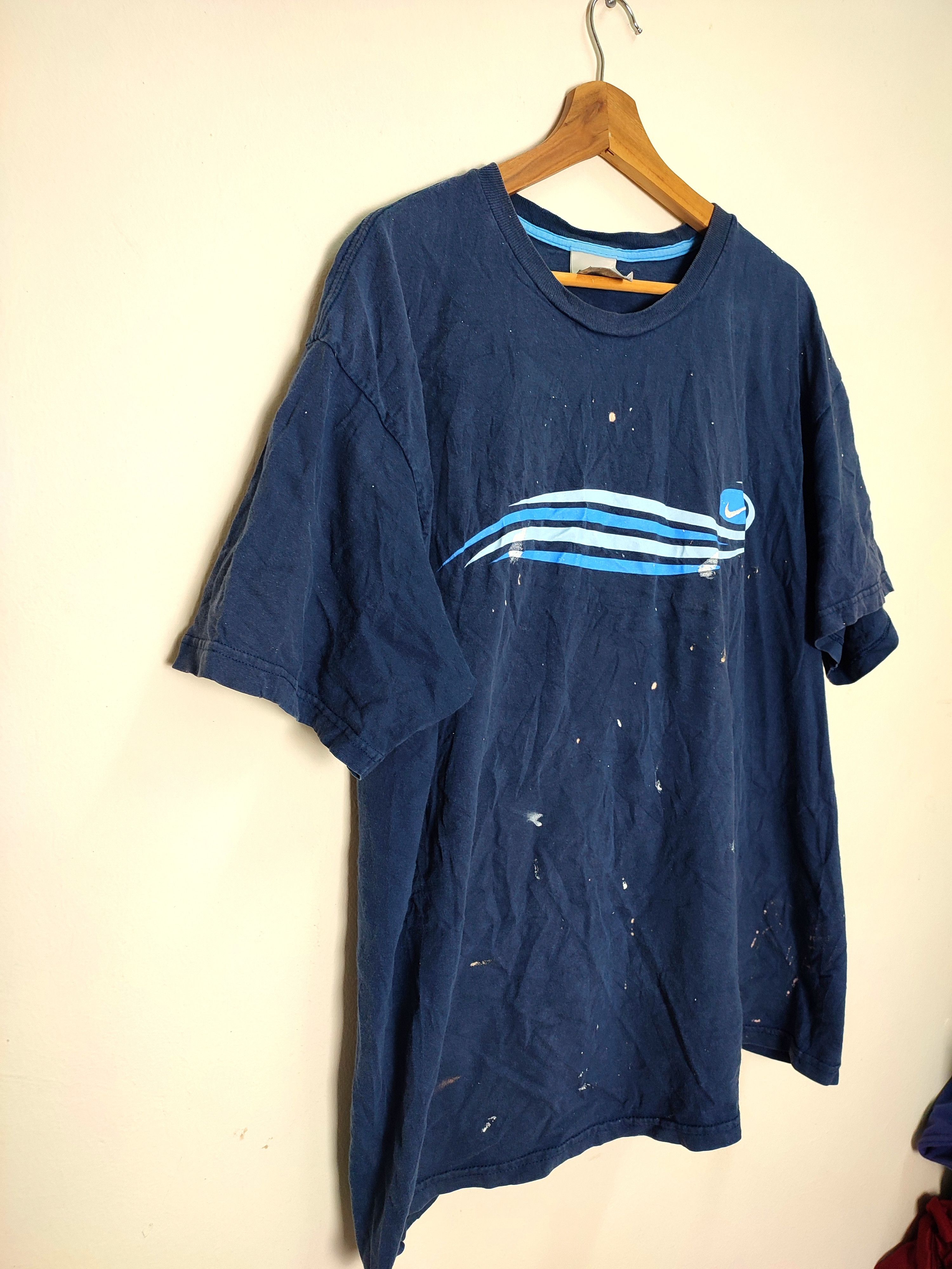 Nike Y2k Nike Blue Embroidery Logo Tees Size US XL / EU 56 / 4 - 2 Thumbnail