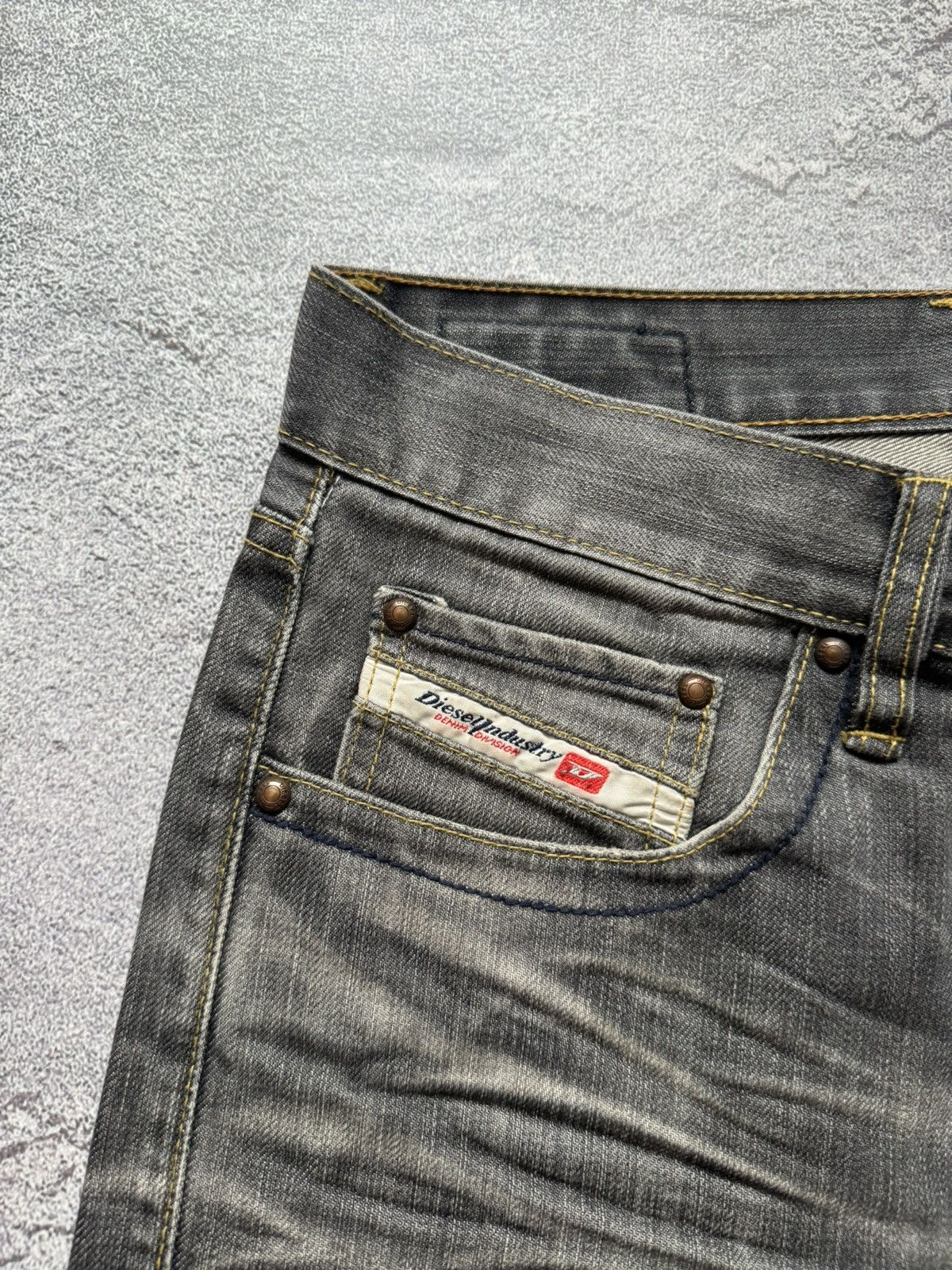 Diesel × Diesel Black Gold Diesel 34/34 relaxed denim pant trouser Jean chino distresse Size US 34 / EU 50 - 11 Thumbnail