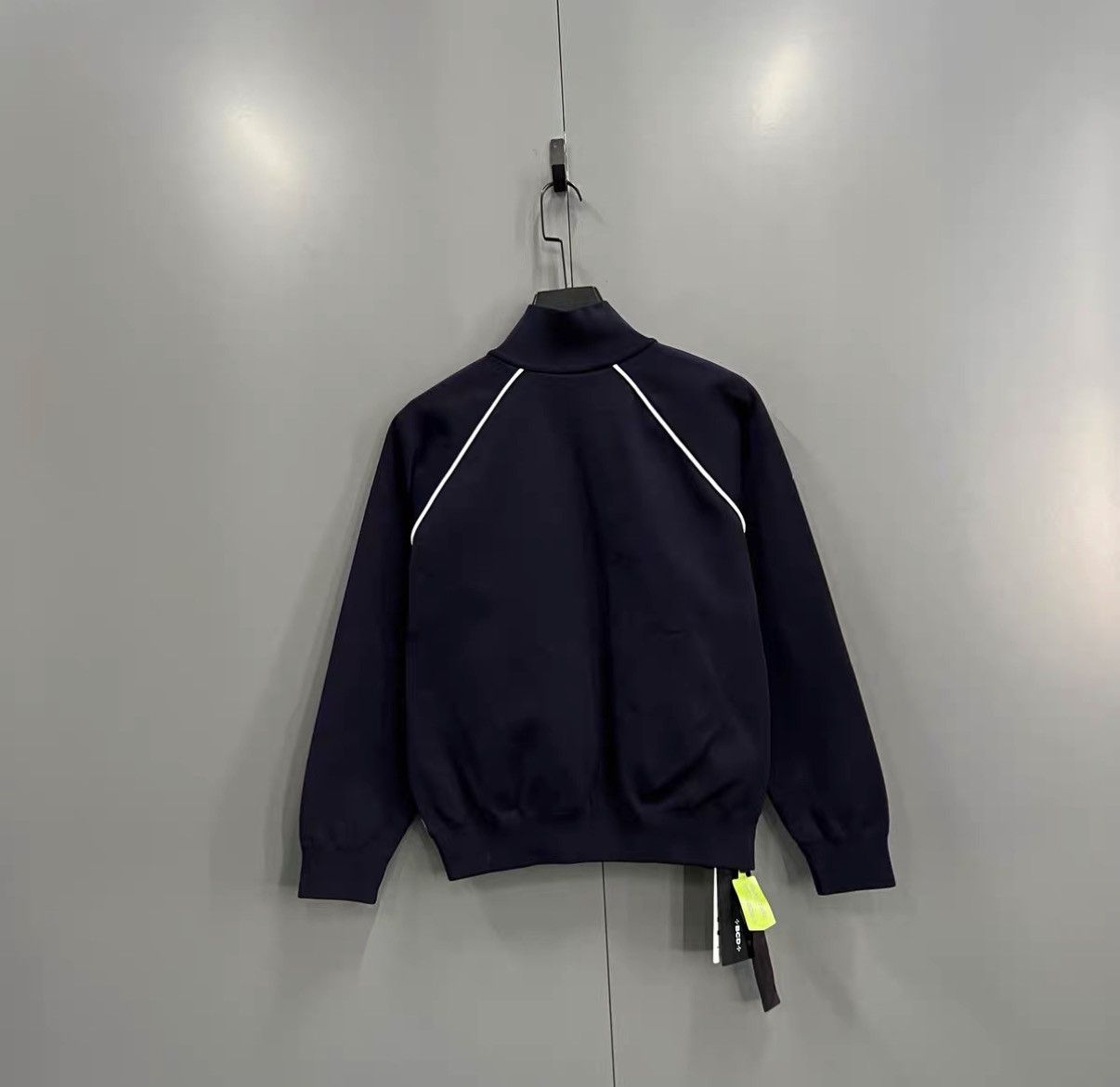Miu Miu Miu Miu Navy Letter Logo Zip-Up Jacket J41 Size XS / US 0-2 / IT 36-38 - 2 Thumbnail