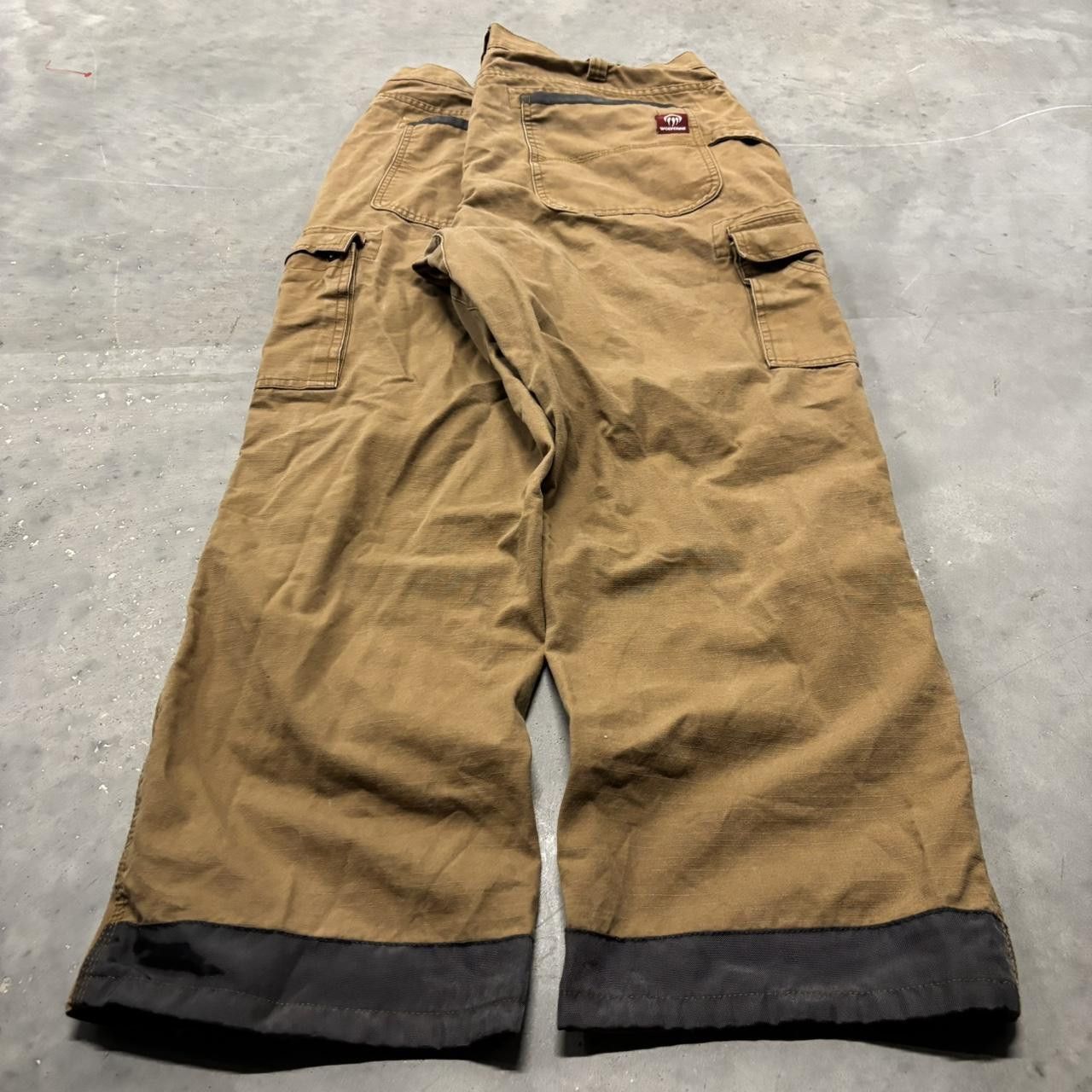 Japanese Brand × Vintage Crazy Vintage Y2K/2000s Baggy Khaki Tan Workwear Skater Style Cargo Pants! Size US 42 / EU 58 - 4 Thumbnail