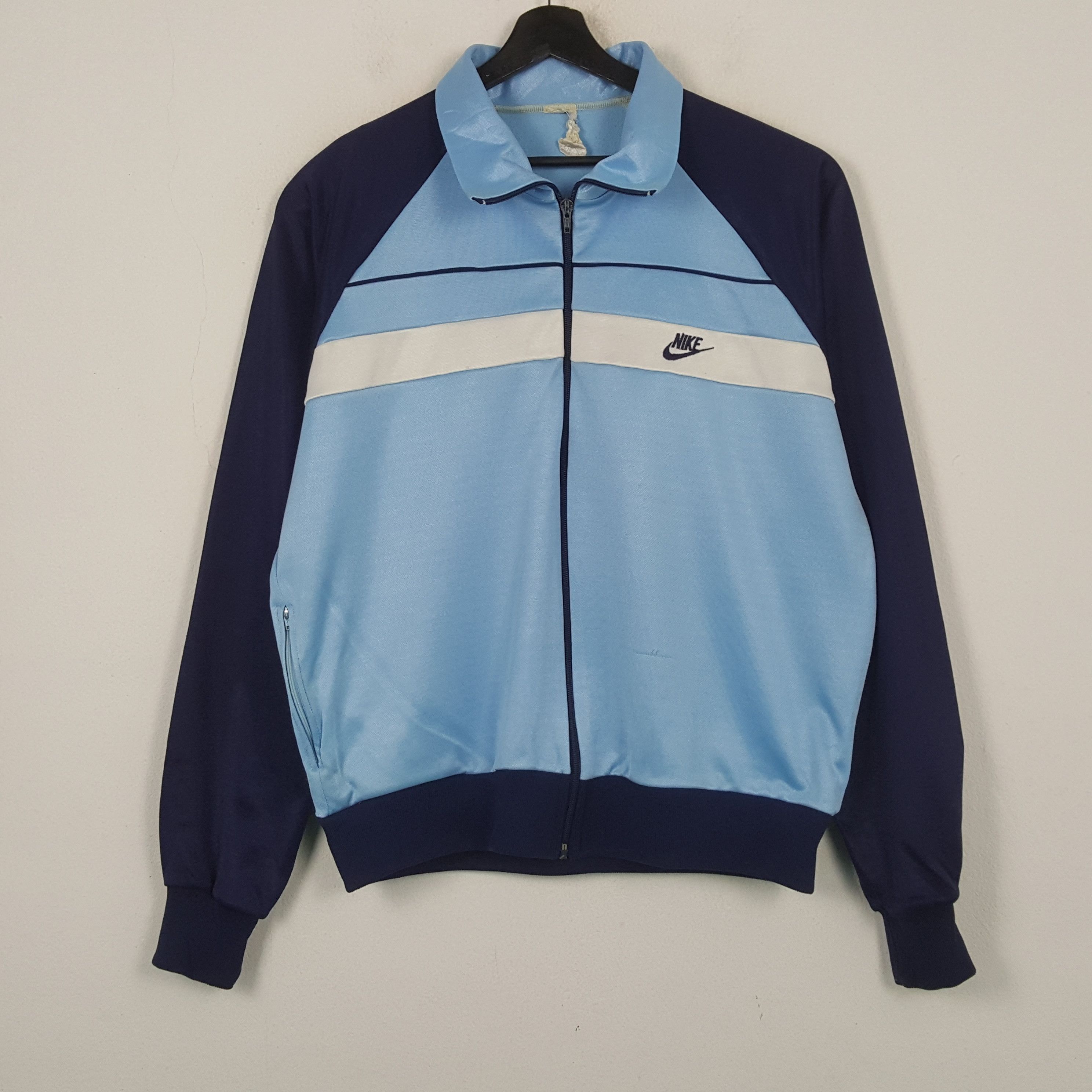 Nike Nike Sports Style Jacket RR23 Size US L / EU 52-54 / 3 - 1 Thumbnail