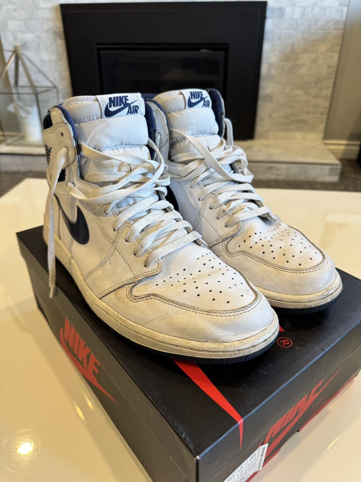 Jordan Brand Air Jordan 1 High OG Metallic Navy 2016 Size US 13 / EU 46 - 2 Thumbnail