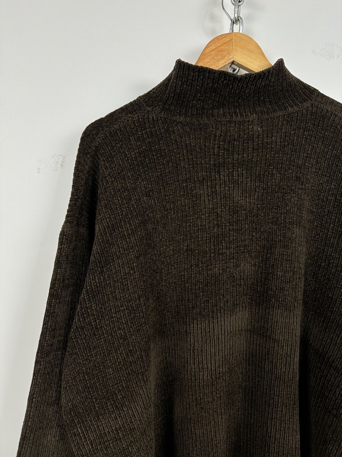 Yves Saint Laurent Vintage Yves Saint Laurent YSL Mock Neck Ribbed Sweater Size US L / EU 52-54 / 3 - 14 Thumbnail