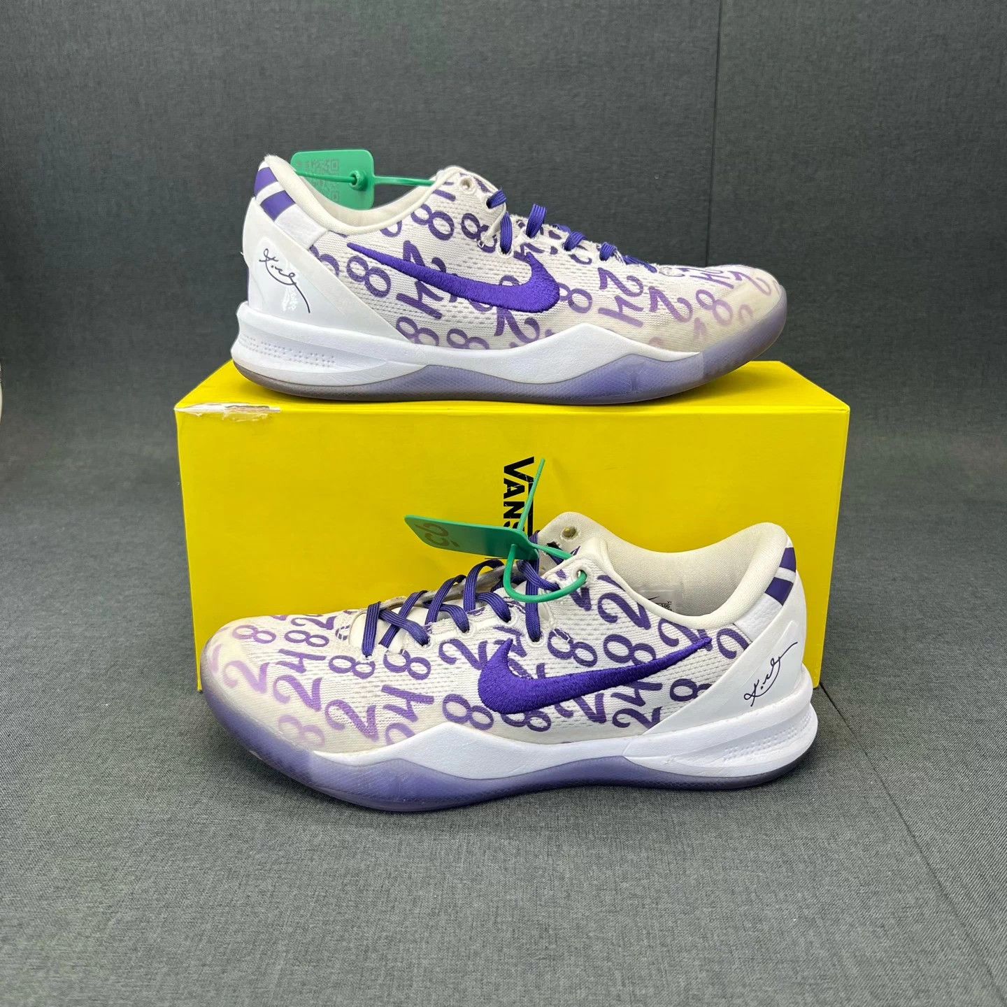 Adidas Adidas ZX 8000 White Purple EUR 41 Mint Size US 8 / EU 41 - 2 Thumbnail