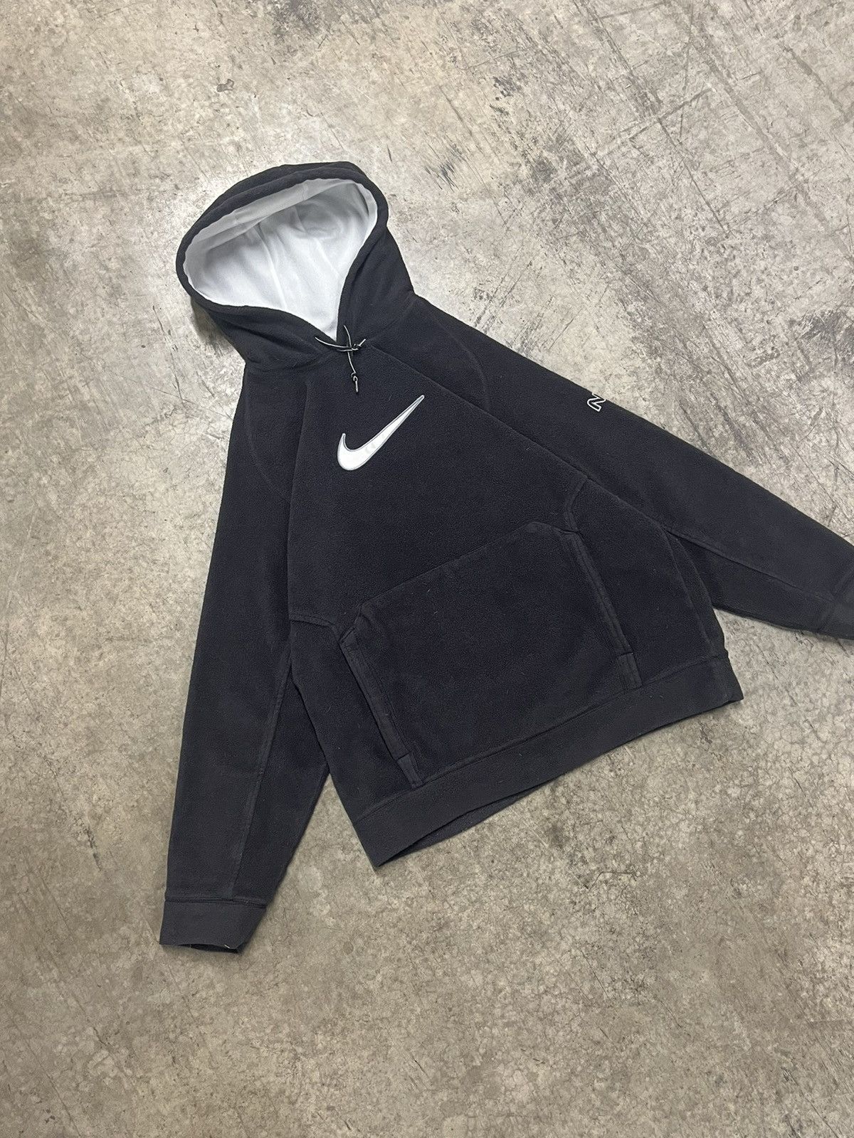 Nike × Vintage Nike y2k big swoosh center swoosh fleece hype rare fall boxy Size US M / EU 48-50 / 2 - 1 Thumbnail