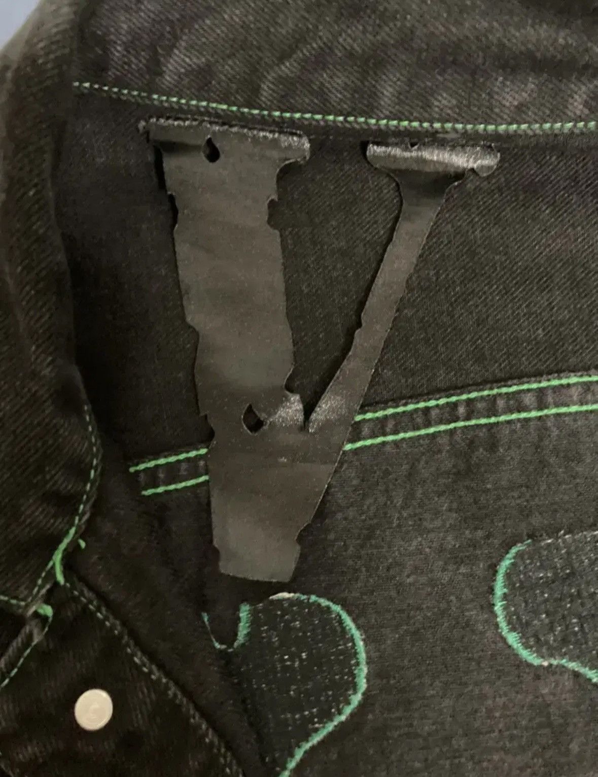 Vlone OG Vlone FRIENDS denim jacket green L Size US L / EU 52-54 / 3 - 4 Thumbnail