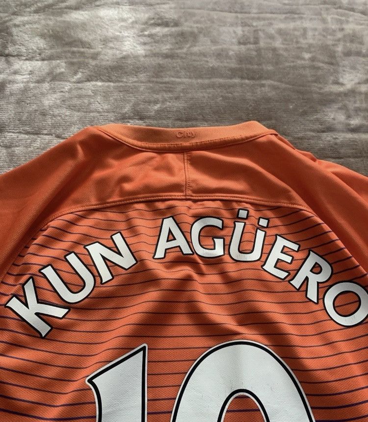 Nike Aguero jersey manchester city Size US S / EU 44-46 / 1 - 4 Thumbnail