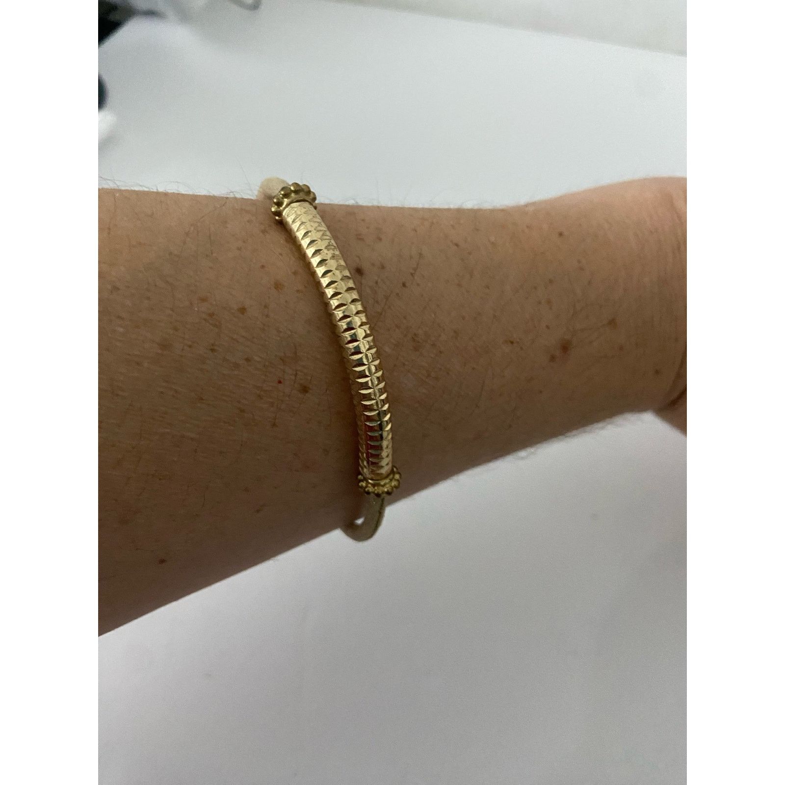 Other Stylish layered chain necklace gold tone with green beads Size ONE SIZE - 1 Thumbnail