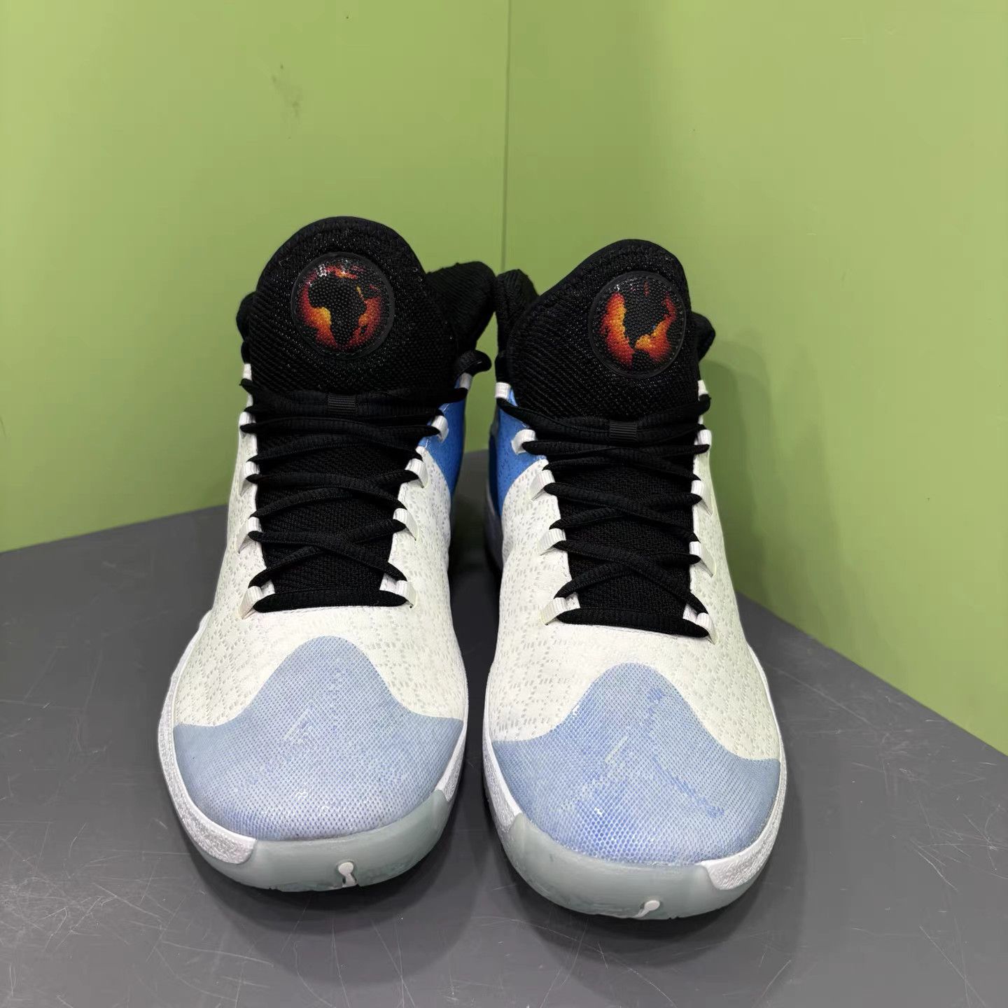 Jordan Brand Air Jordan 30 "UNC" University Blue Basketball Shoes K15 Size US 10 / EU 43 - 2 Thumbnail
