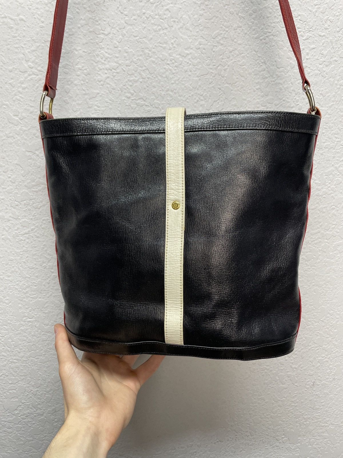 Designer × Fendi Vintage Y2K Fendi Monogram Leather Shoulder Bag Size ONE SIZE - 13 Thumbnail