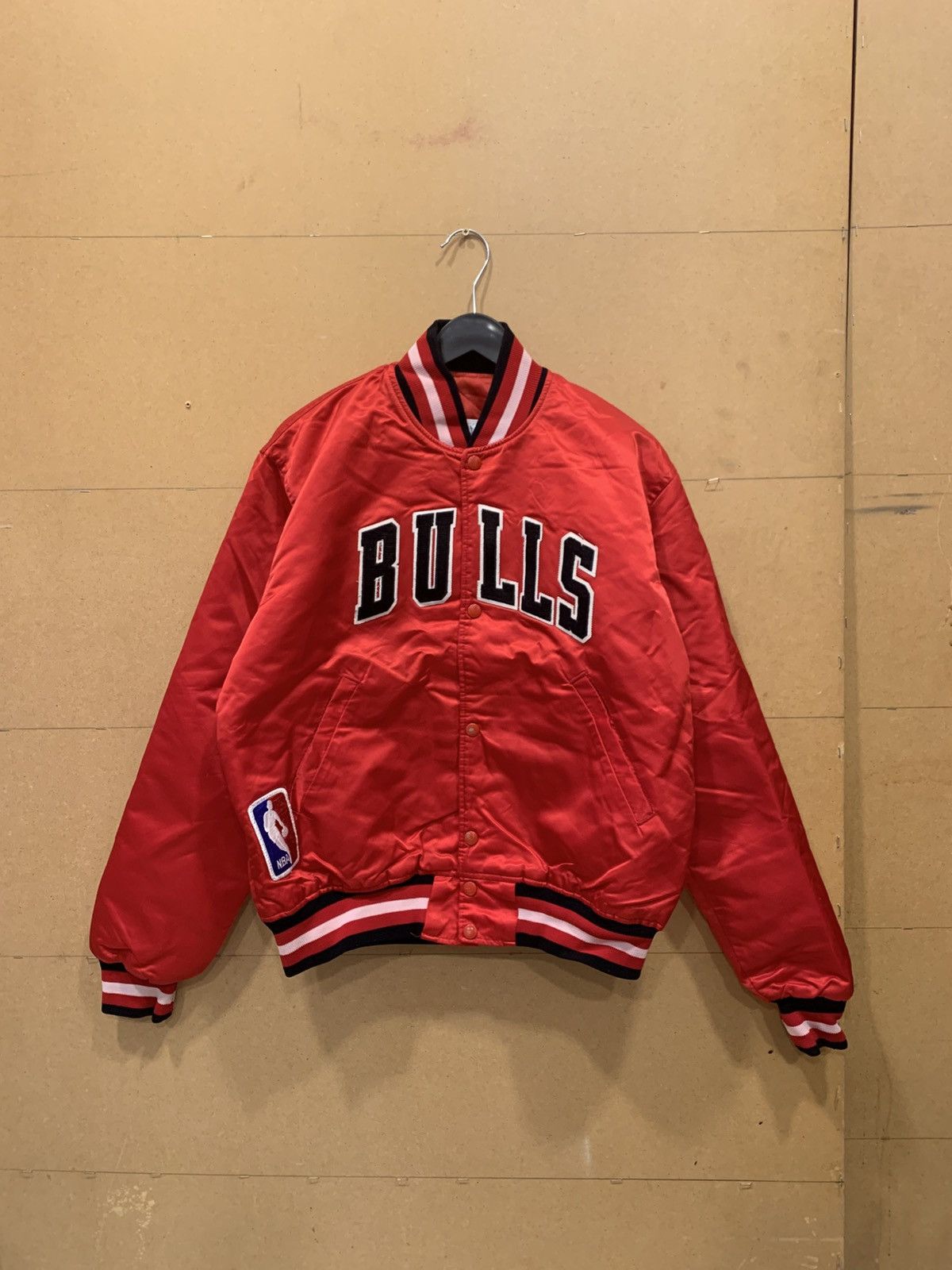 Starter Vintage Starter Chicago Bulls NBA Size US M / EU 48-50 / 2 - 2 Thumbnail
