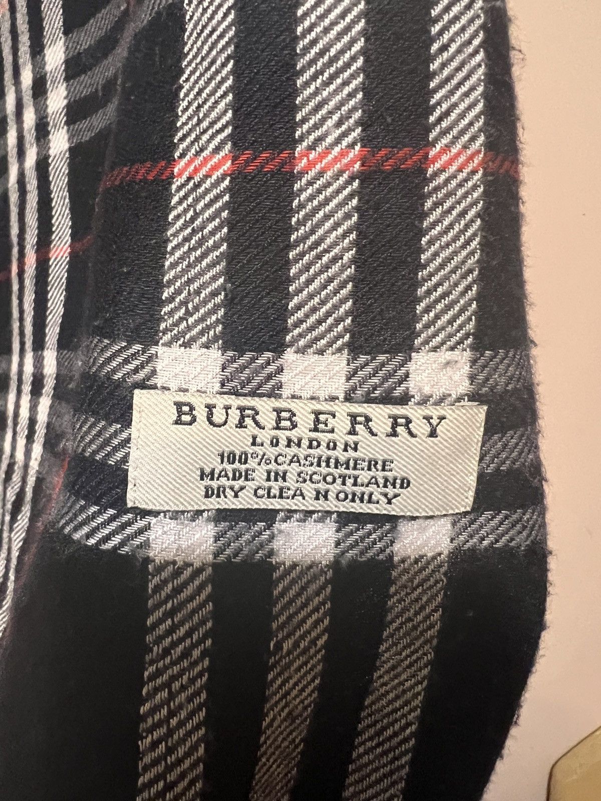 Burberry × Vintage Scarv Burberry Size ONE SIZE - 6 Thumbnail