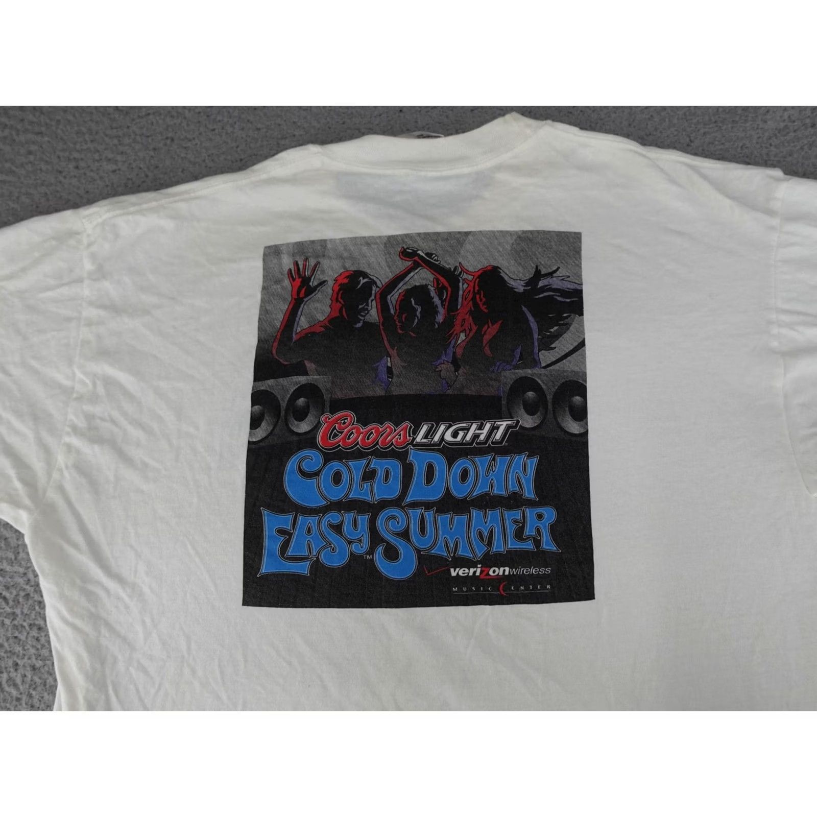 Jerzees VINTAGE Coors Light Shirt Mens XL White Crew Neck Short Sleeve Graphic Print 90s/Promo Beer Concert Mens Size US XL / EU 56 / 4 - 4 Thumbnail